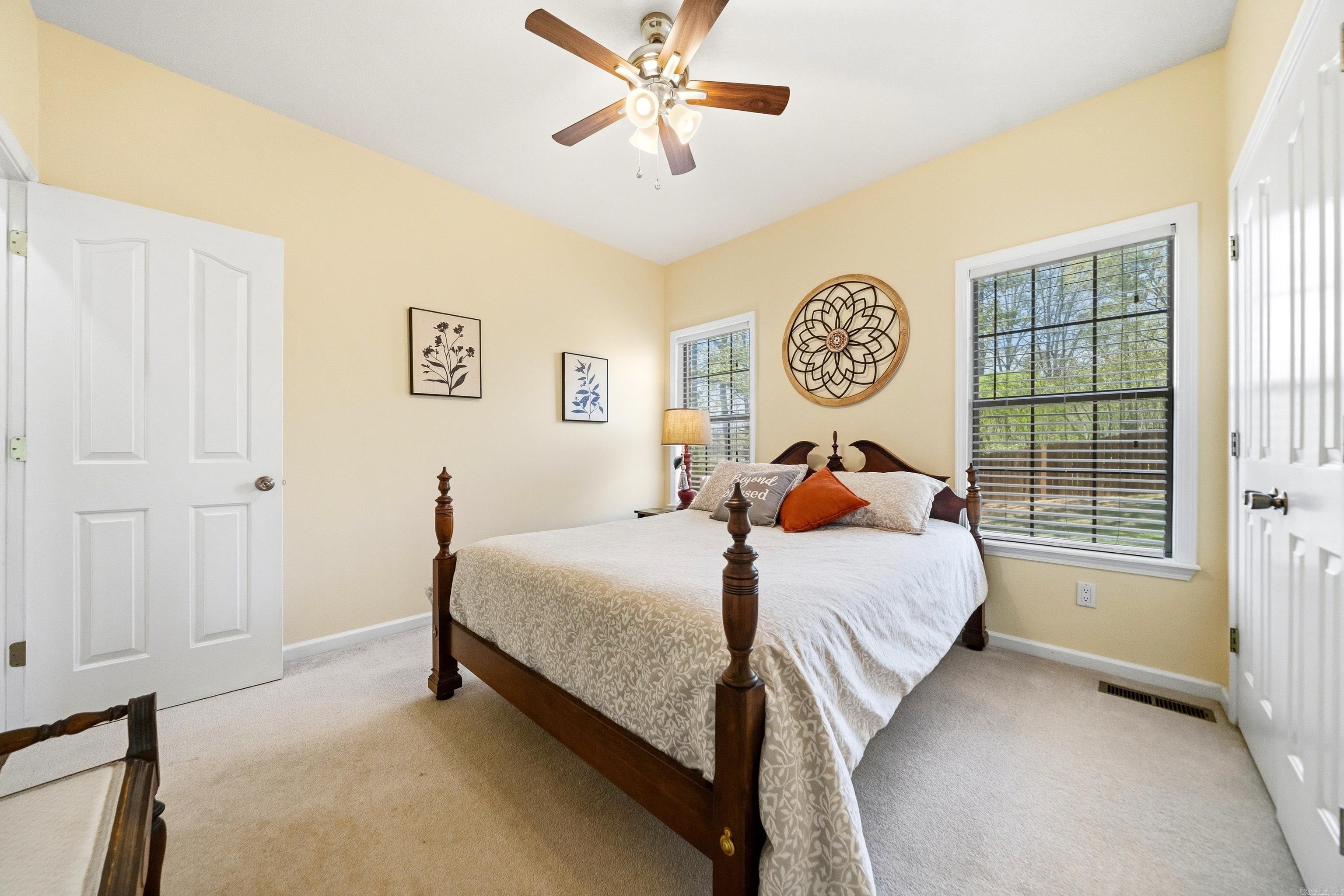 LAKE FOREST SHORES - Residential