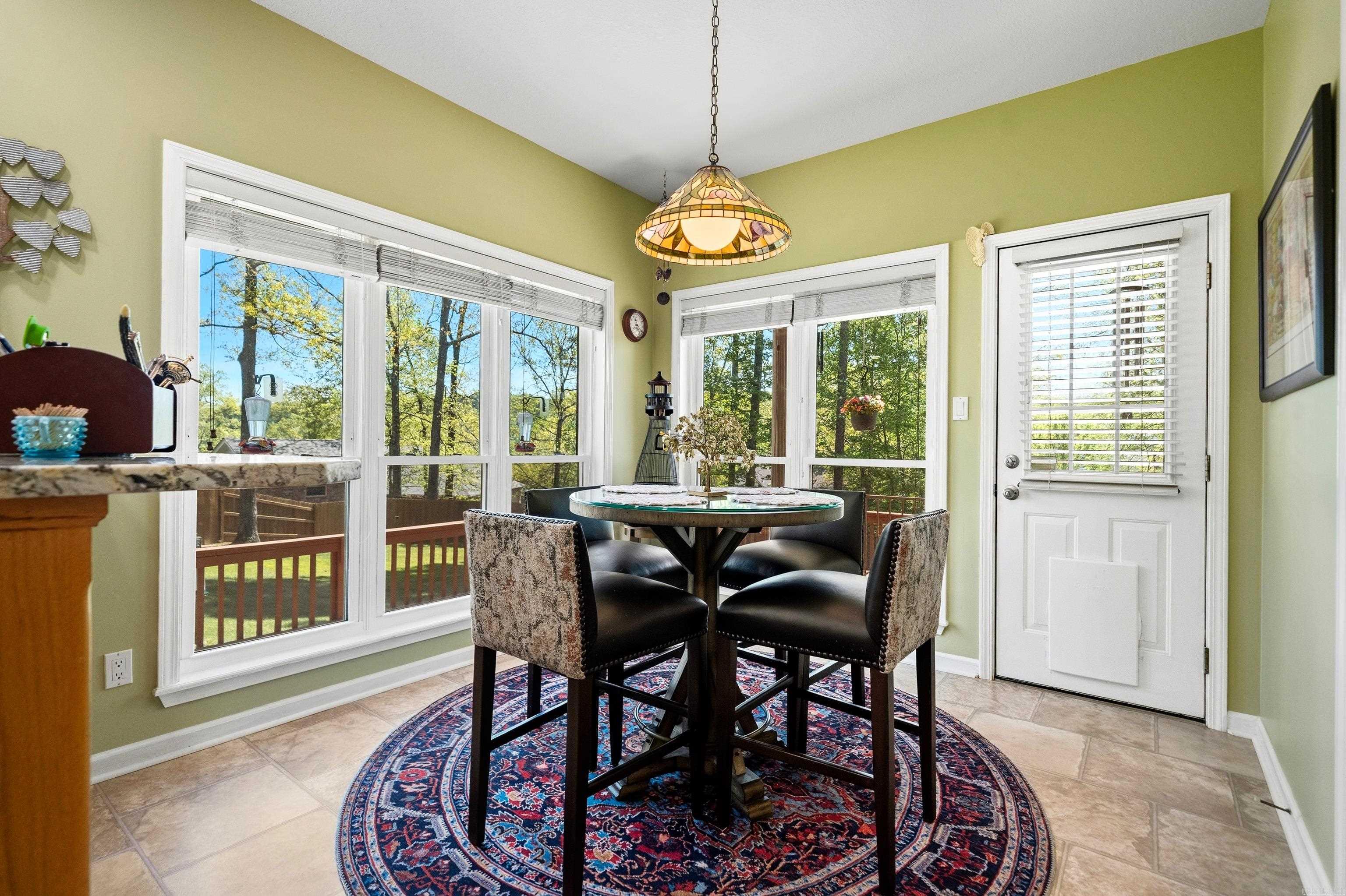 LAKE FOREST SHORES - Residential