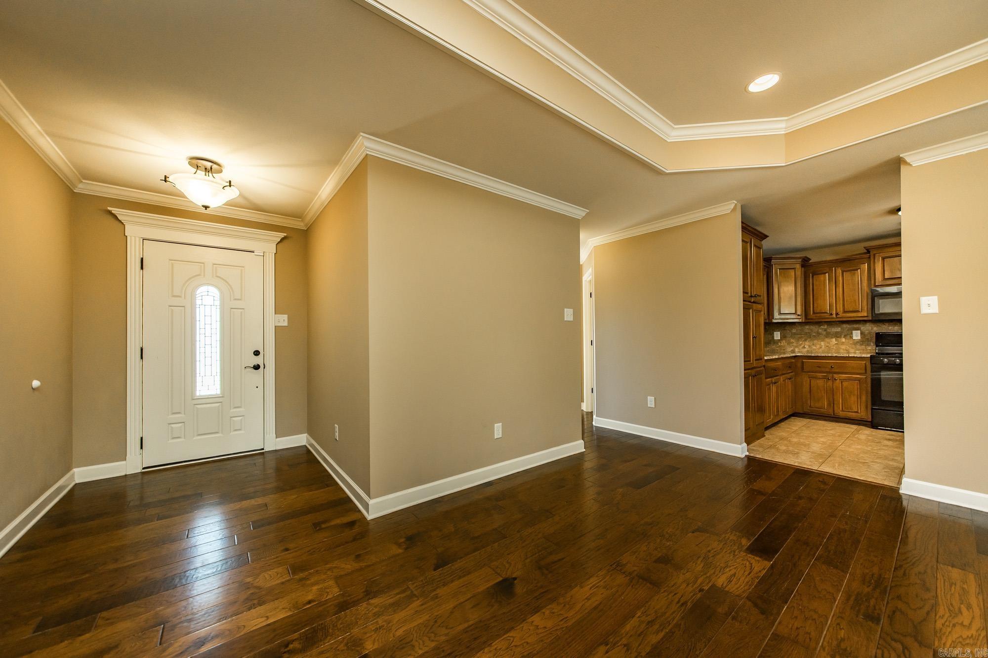 JAXON TERRACE - Residential