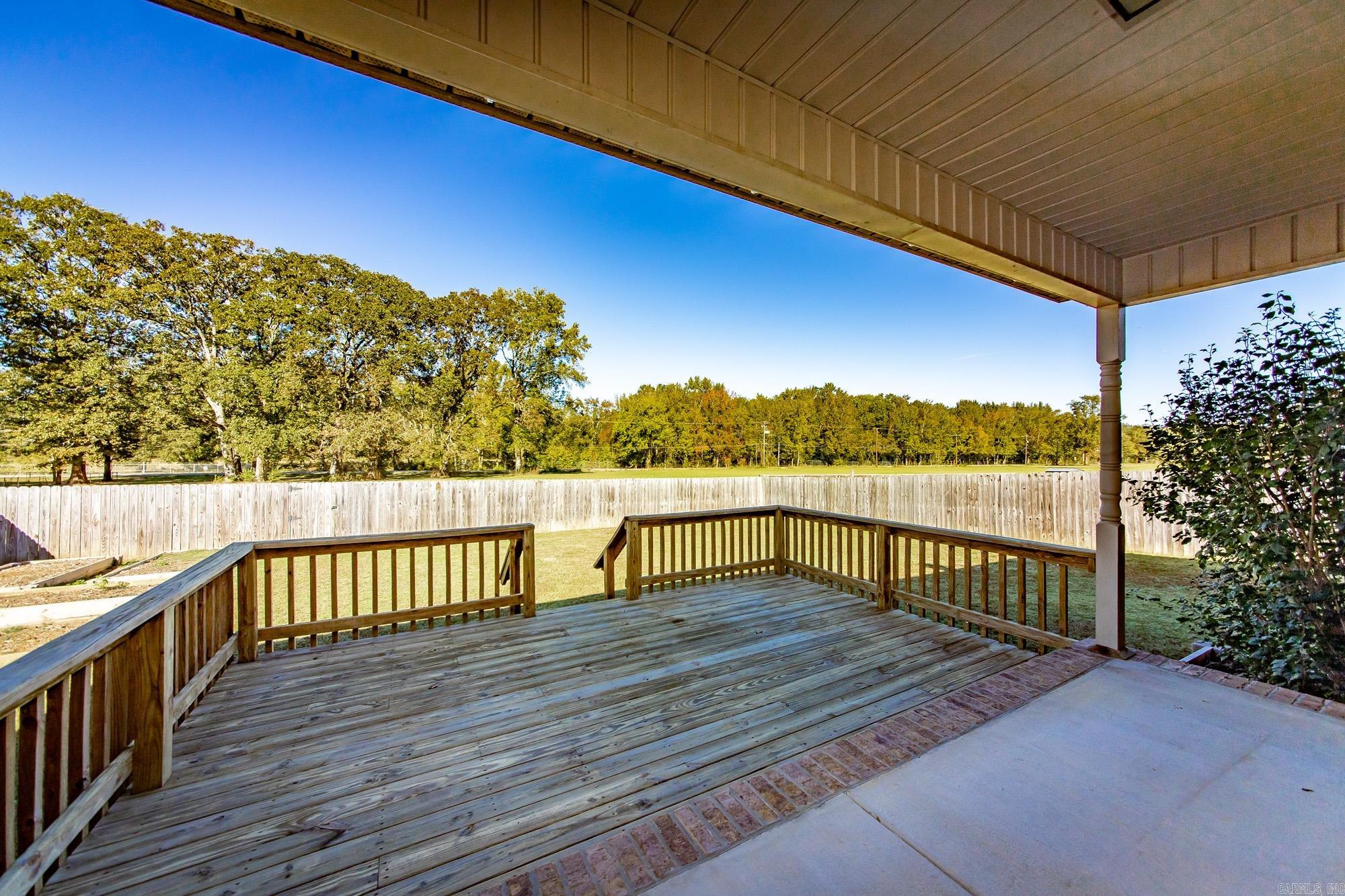 JAXON TERRACE - Residential