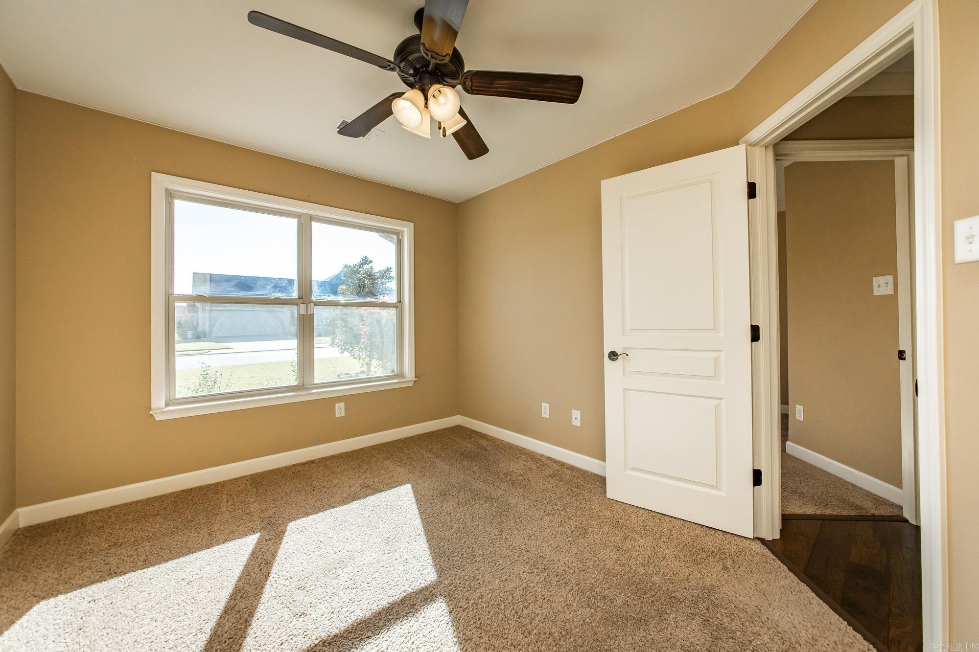 JAXON TERRACE - Residential