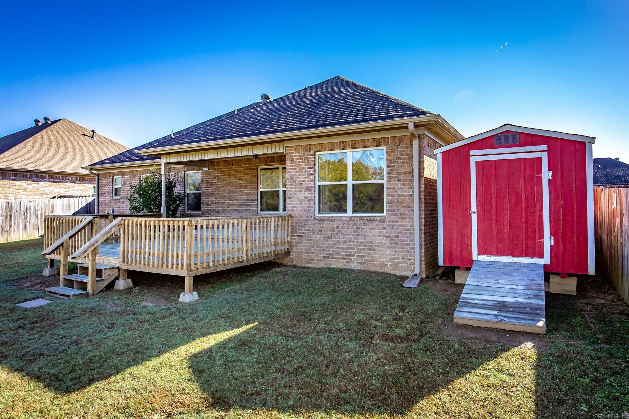 JAXON TERRACE - Residential