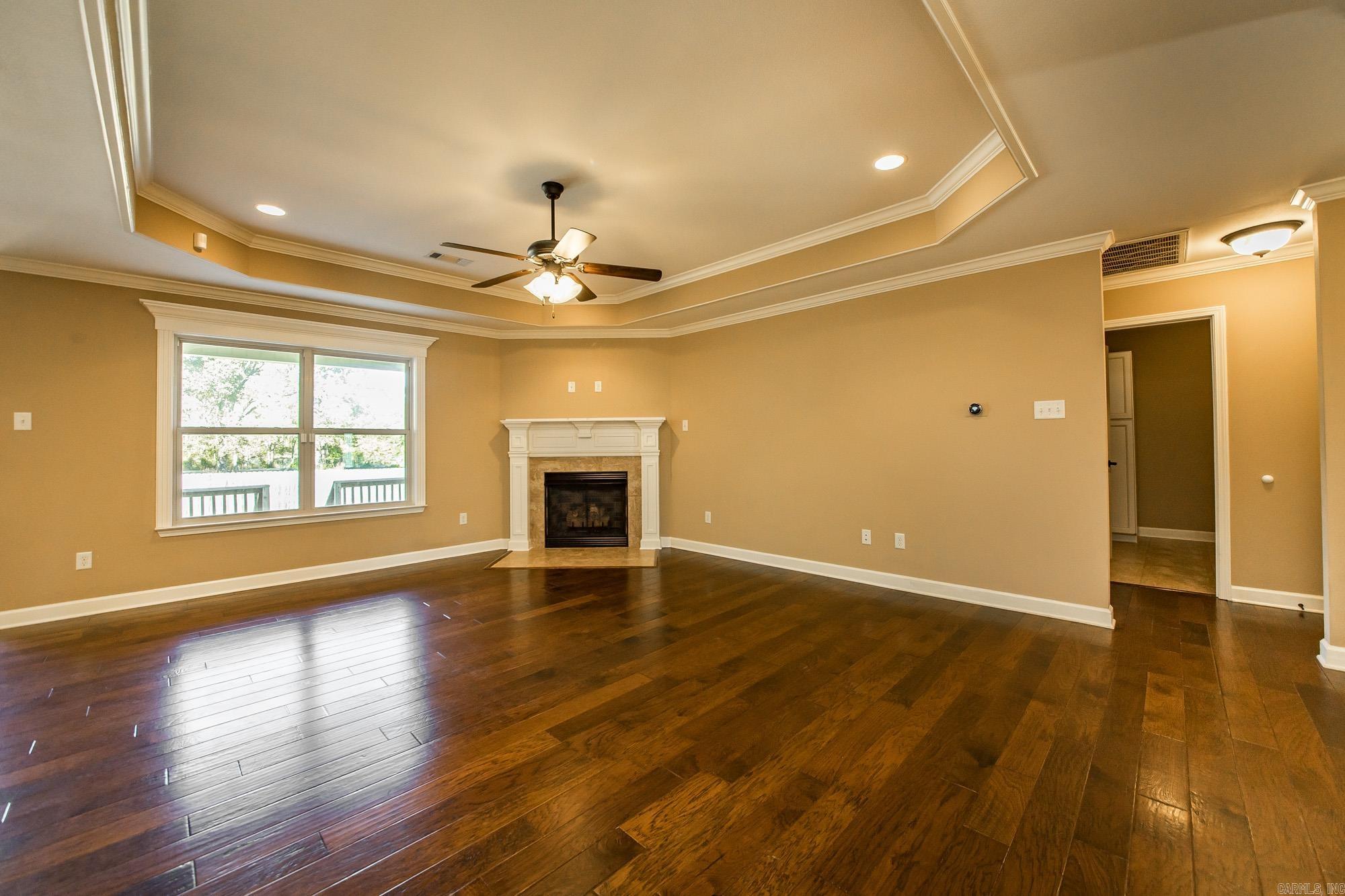 JAXON TERRACE - Residential