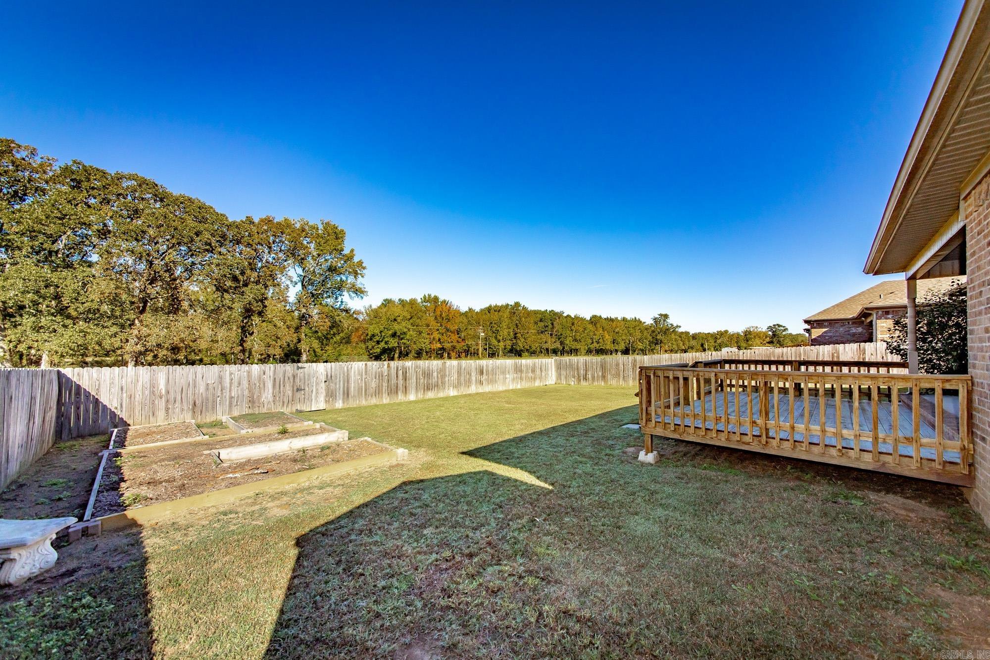 JAXON TERRACE - Residential