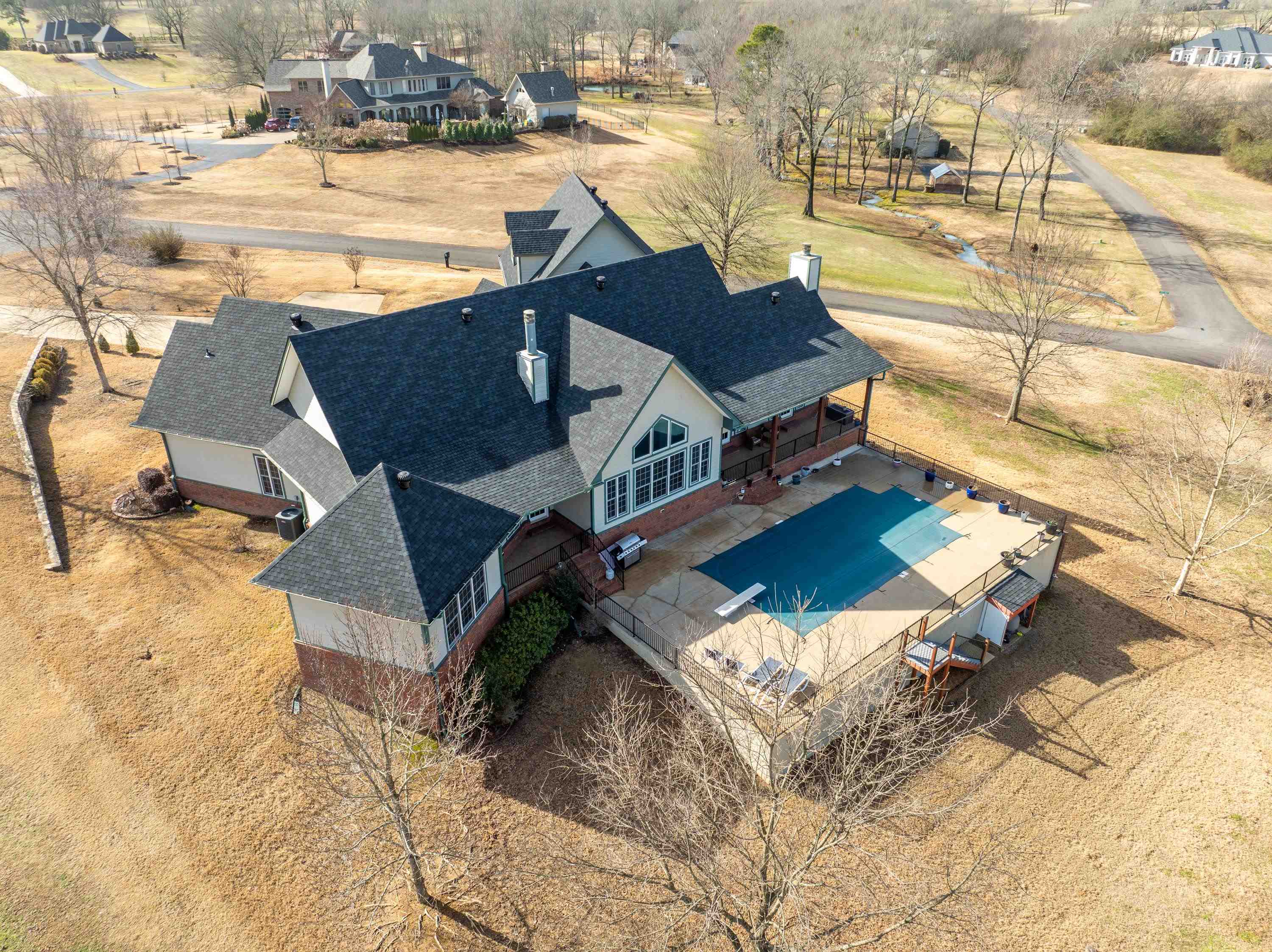 WOODLAND VALLEY ESTATES - Residential