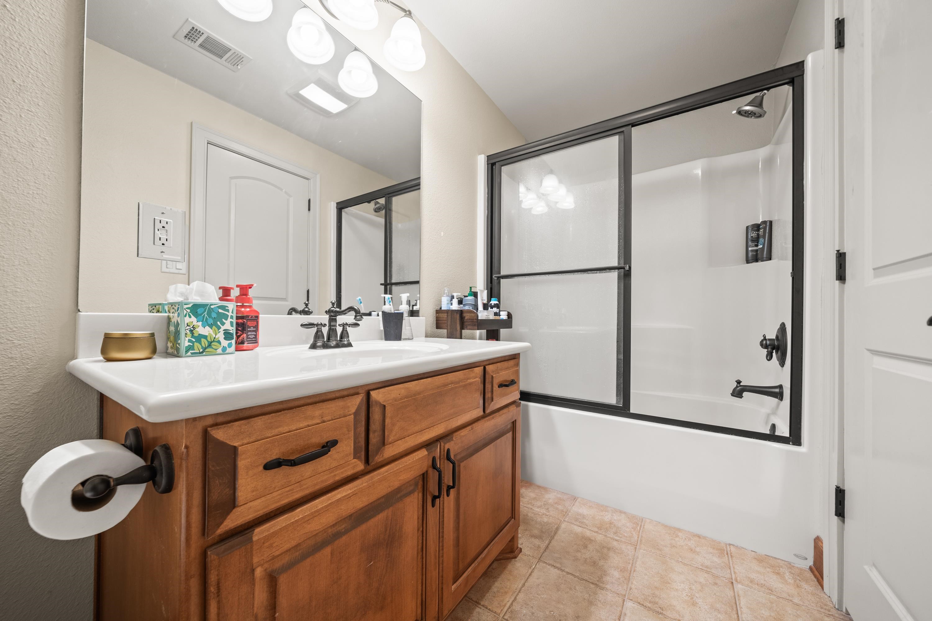 WOODLAND VALLEY ESTATES - Residential