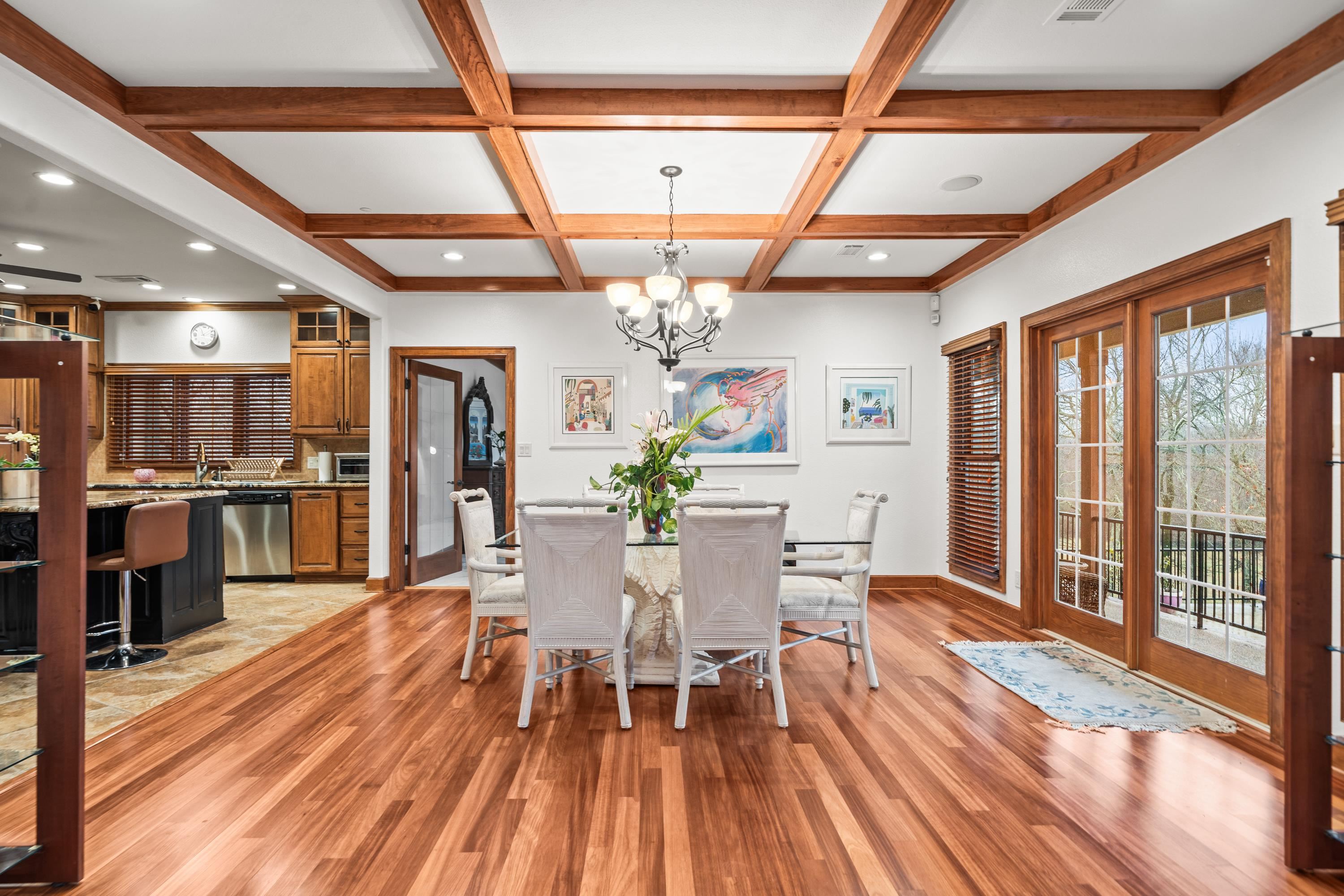 WOODLAND VALLEY ESTATES - Residential
