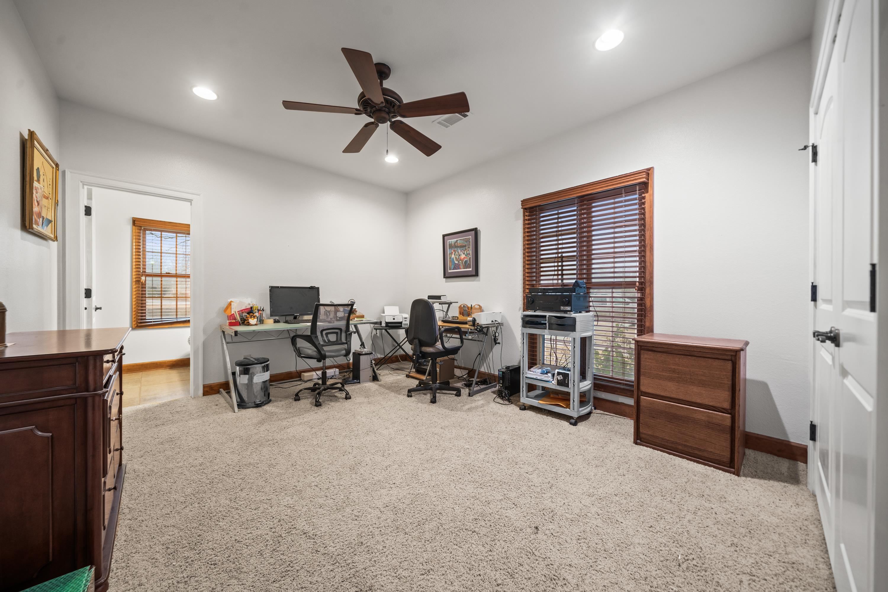 WOODLAND VALLEY ESTATES - Residential