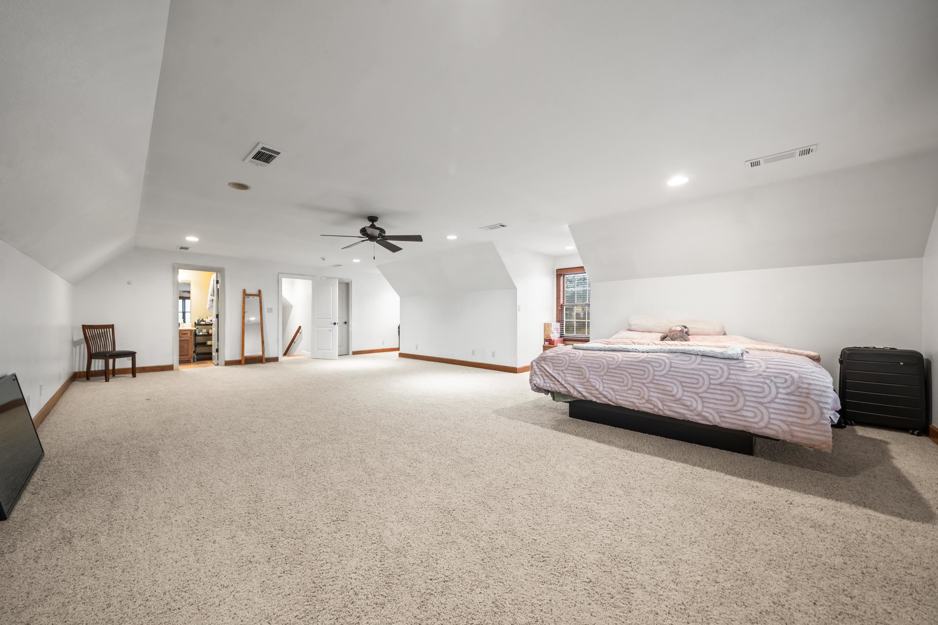 WOODLAND VALLEY ESTATES - Residential