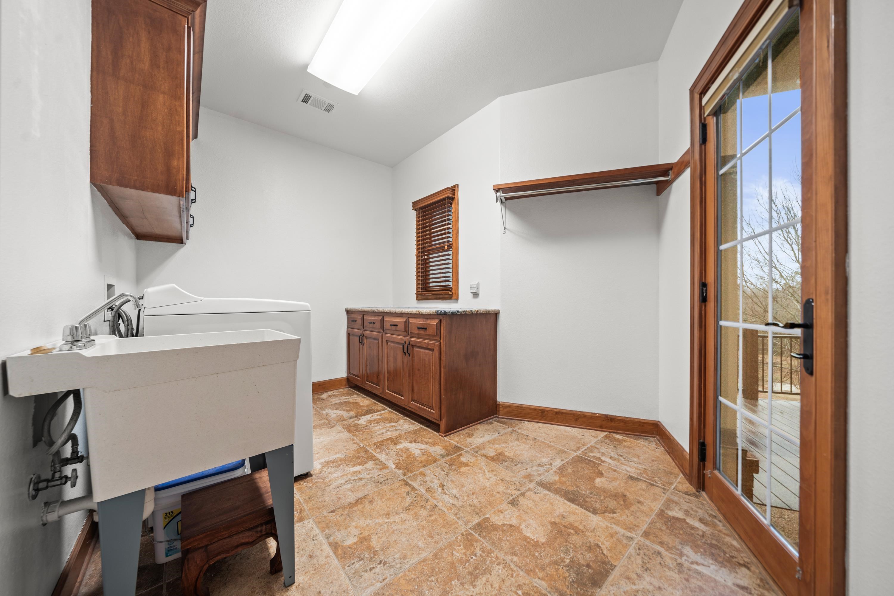 WOODLAND VALLEY ESTATES - Residential