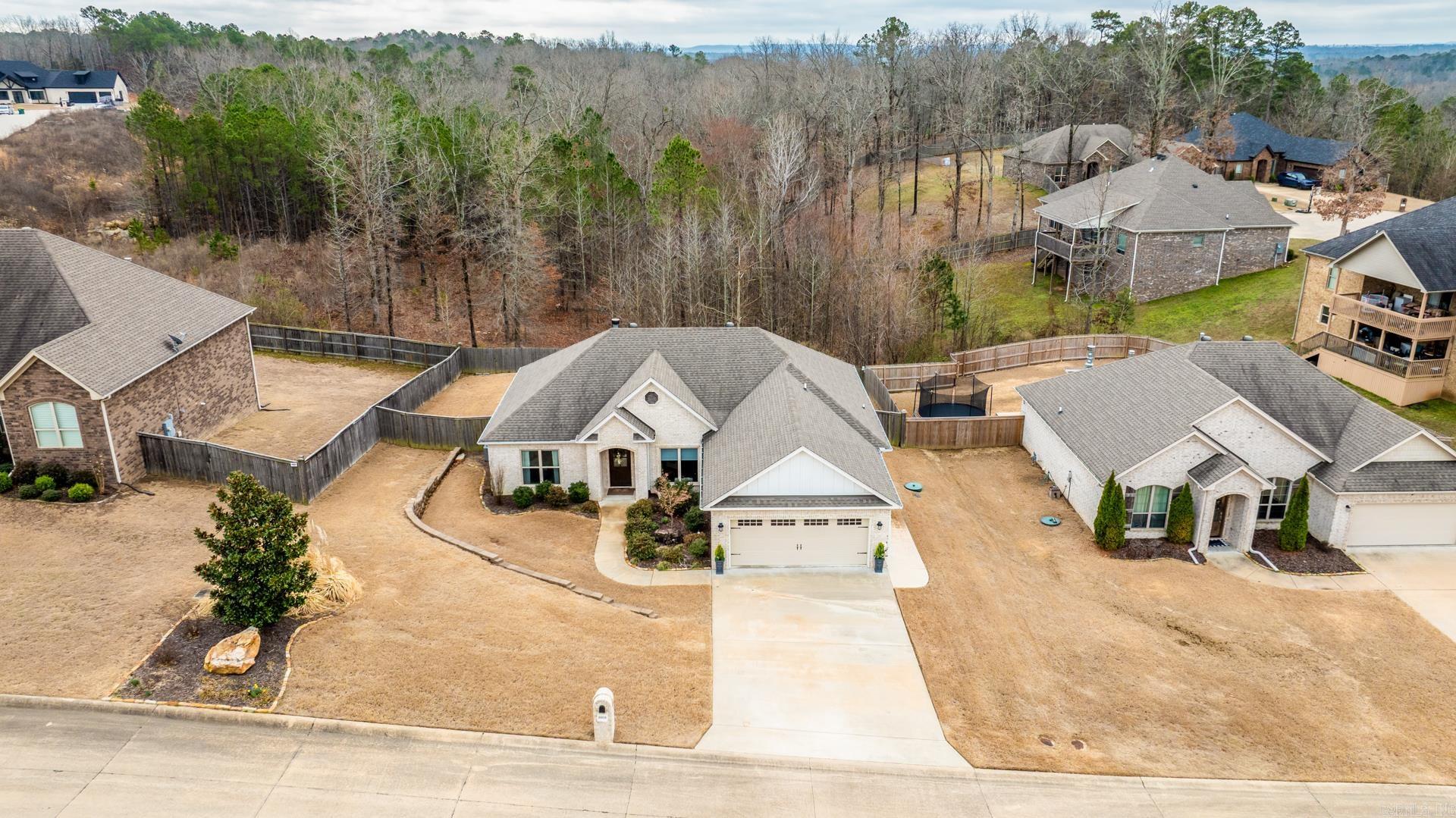 LOCHRIDGE ESTATES - Residential