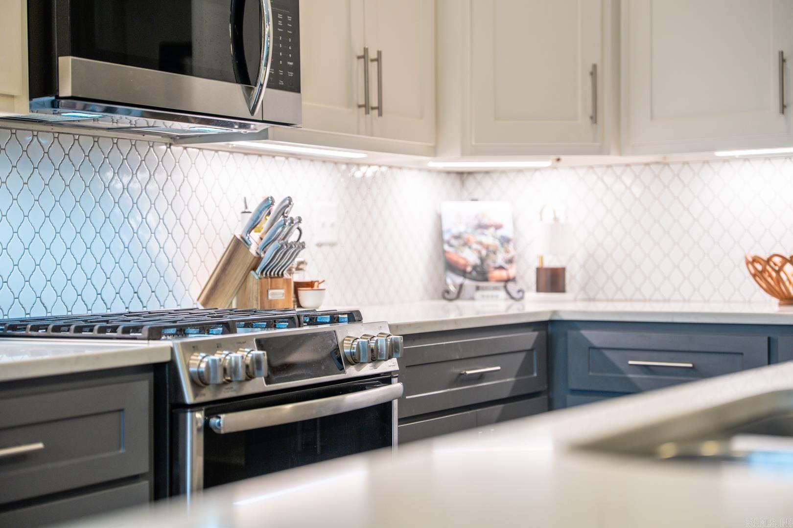 LOCHRIDGE ESTATES - Residential