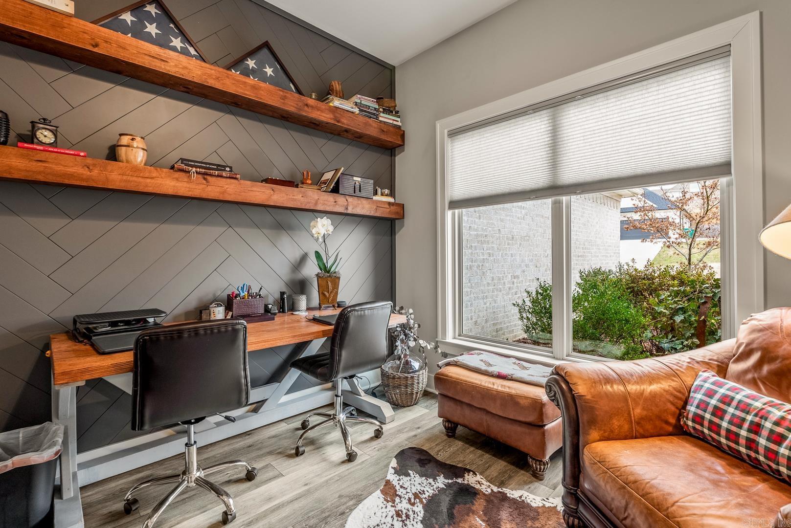 LOCHRIDGE ESTATES - Residential