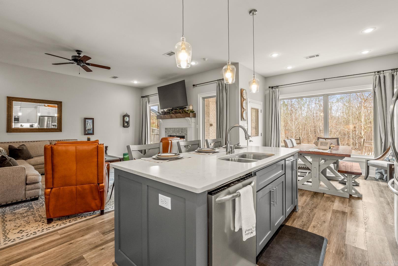 LOCHRIDGE ESTATES - Residential