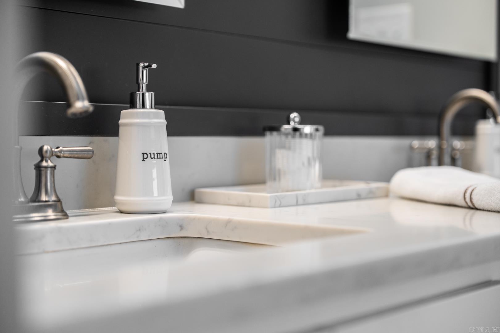 LOCHRIDGE ESTATES - Residential