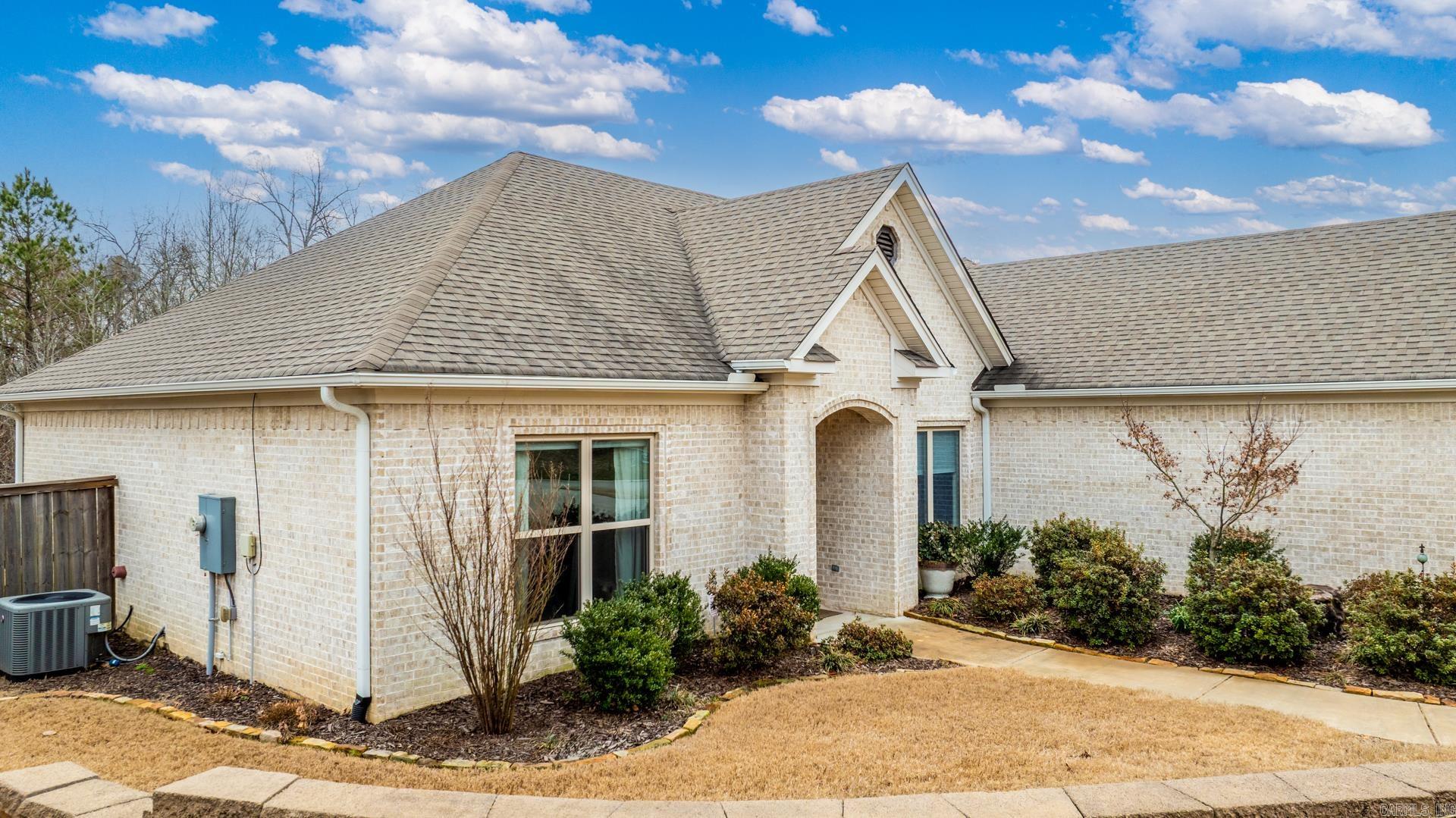 LOCHRIDGE ESTATES - Residential