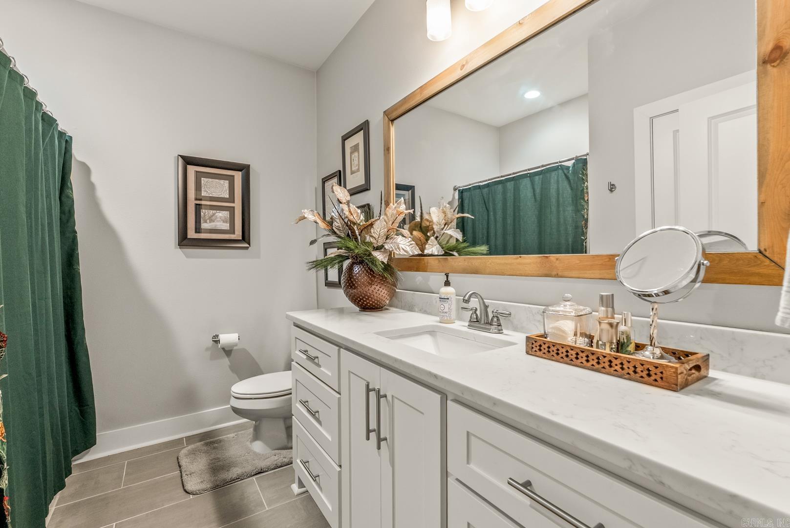 LOCHRIDGE ESTATES - Residential