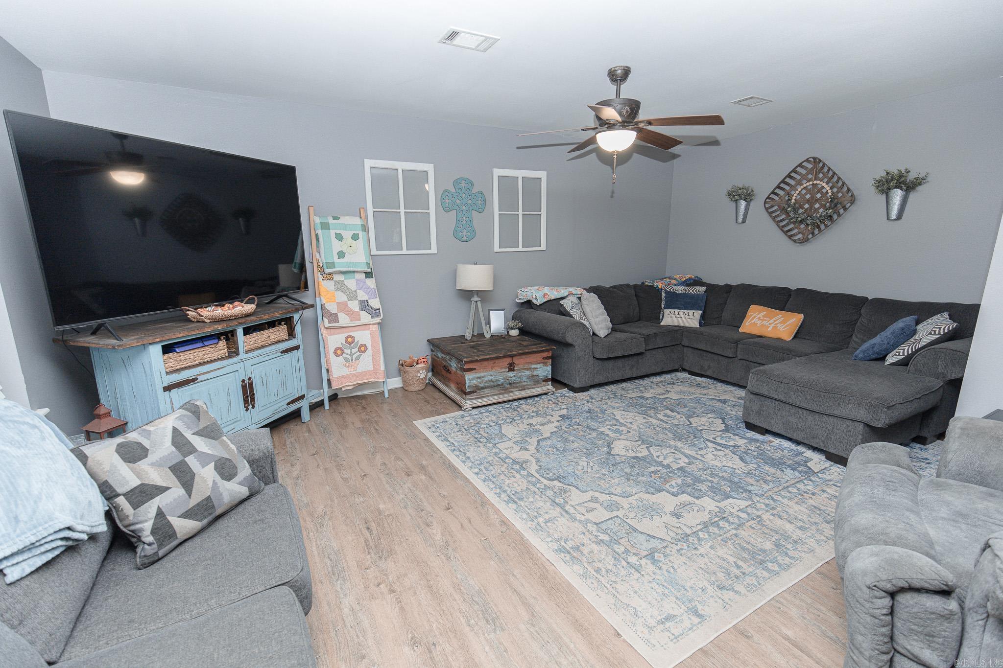 CLEVELAND - Residential