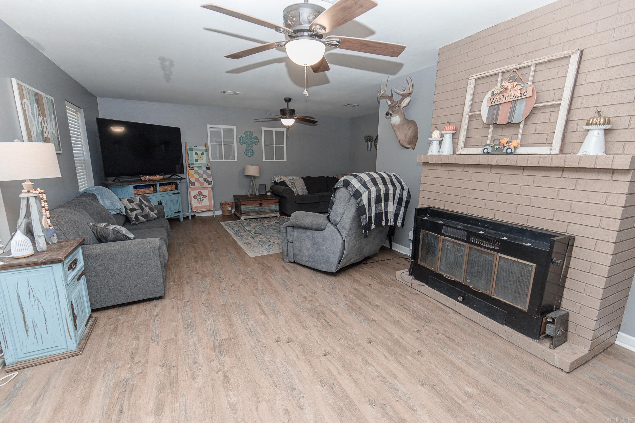 CLEVELAND - Residential