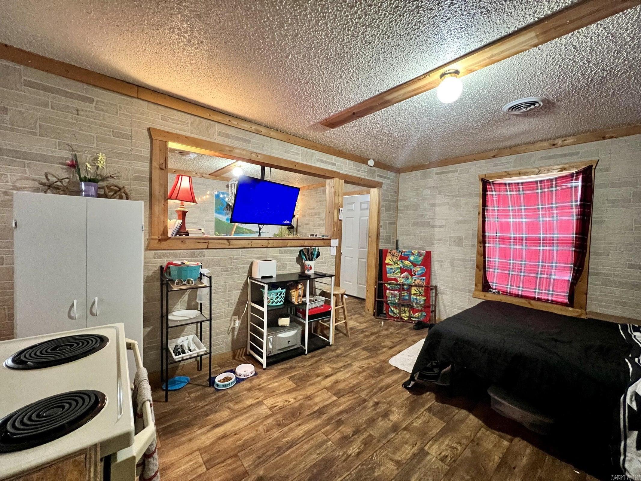 Dardanelle - Residential Income