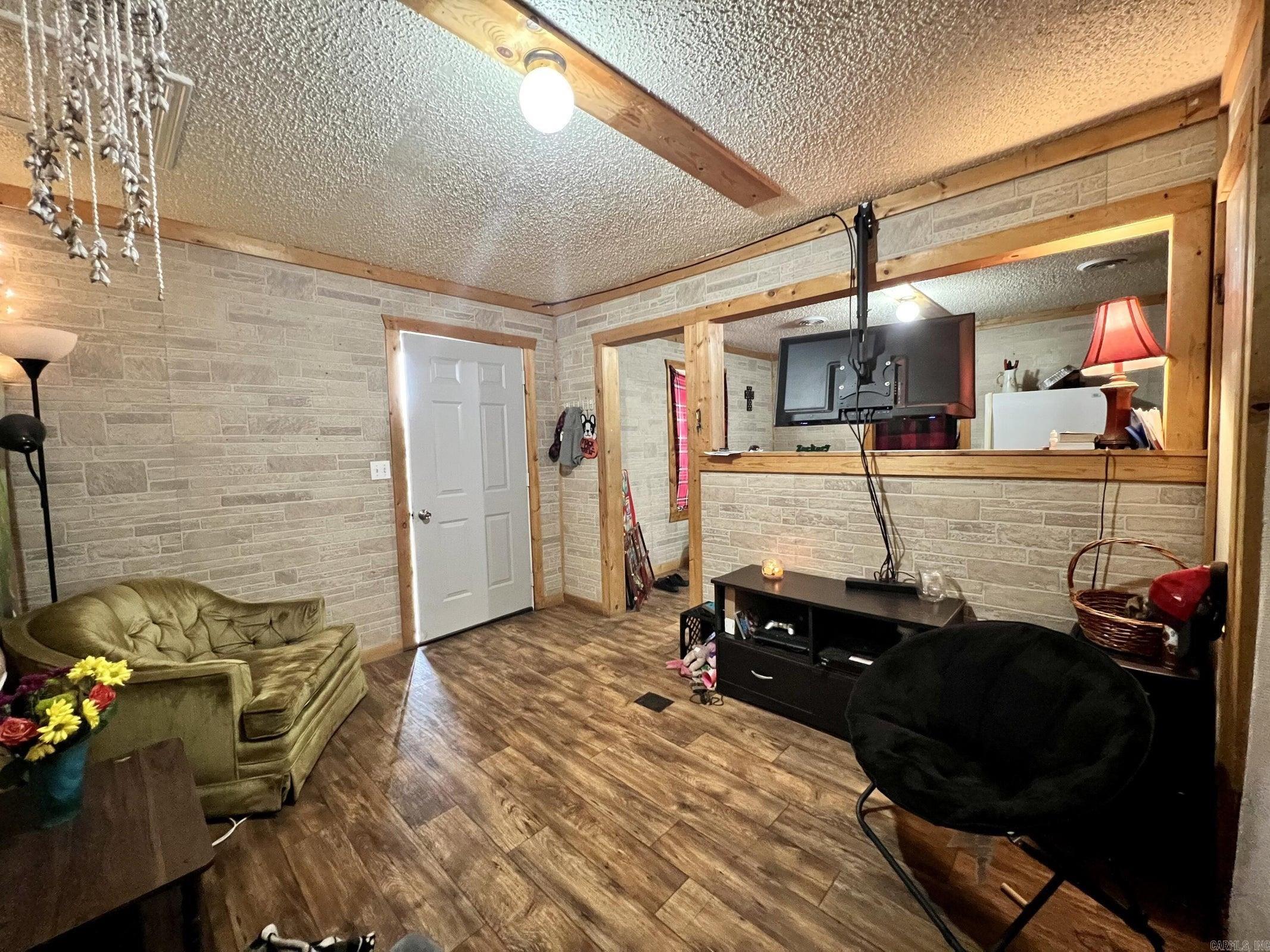 Dardanelle - Residential Income