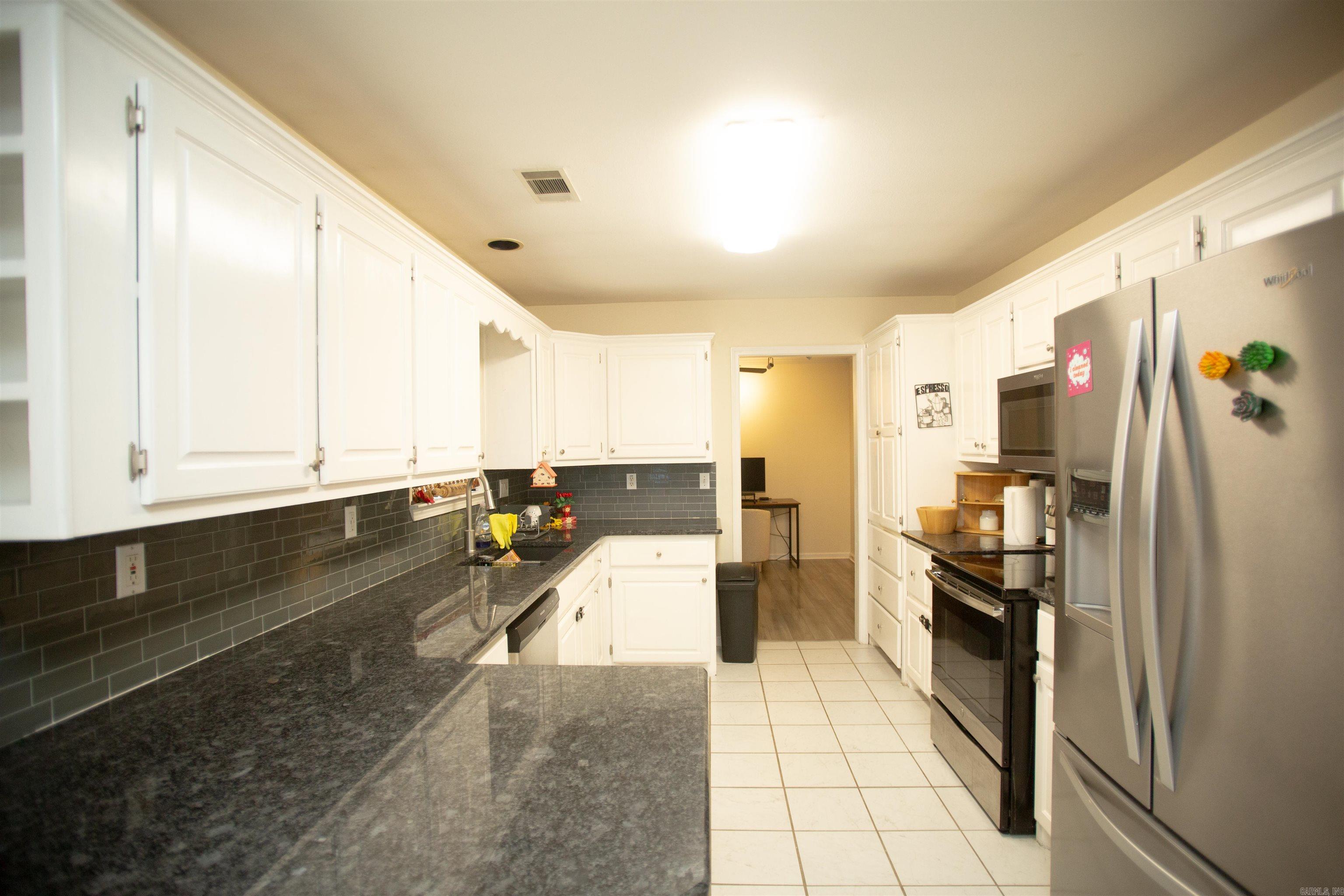 Cherry Creek Estates - Residential Lease