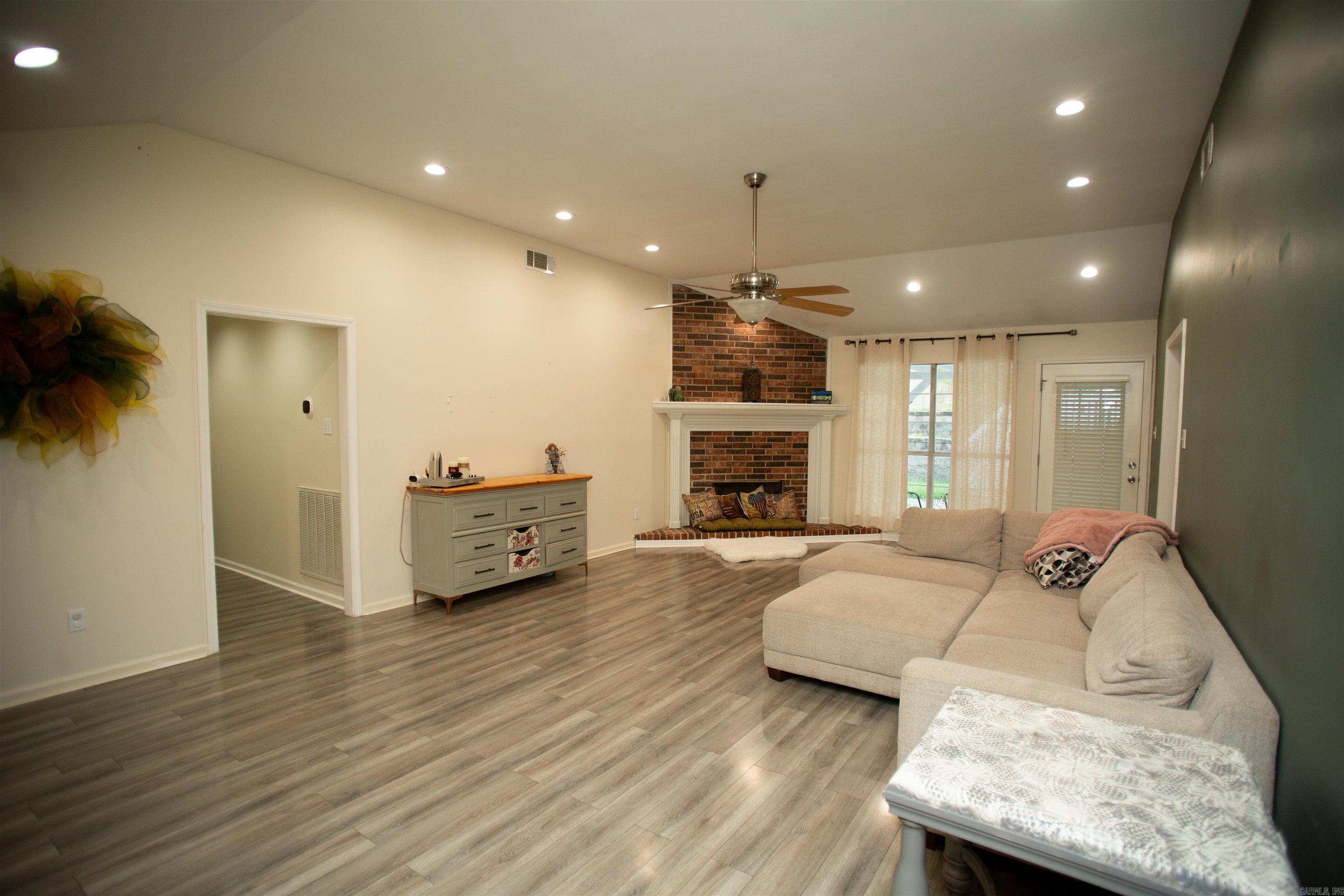 Cherry Creek Estates - Residential Lease