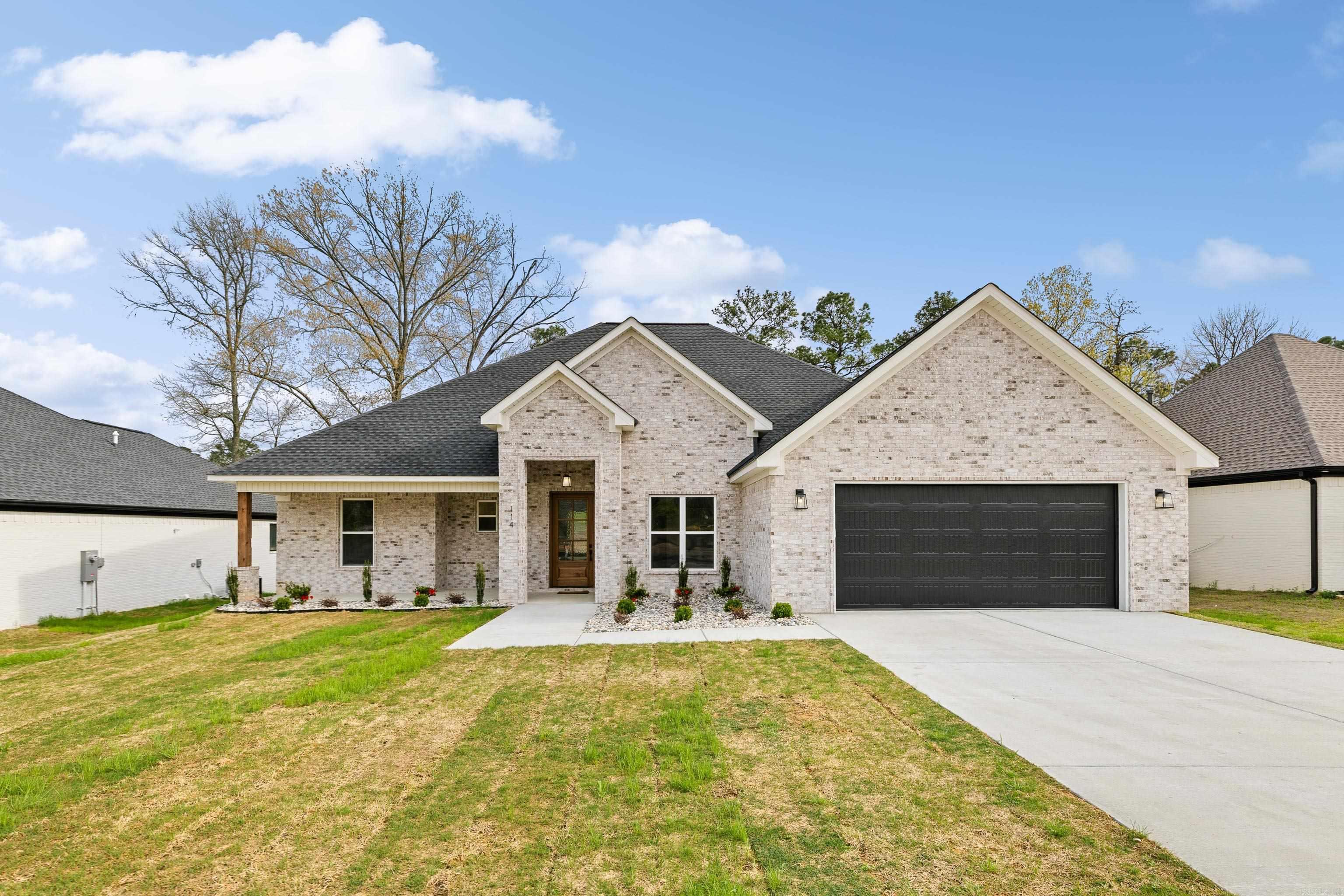 View Haskell, AR 72015 house