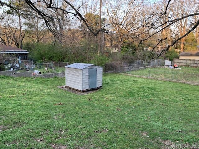 BRIARWOOD - Residential