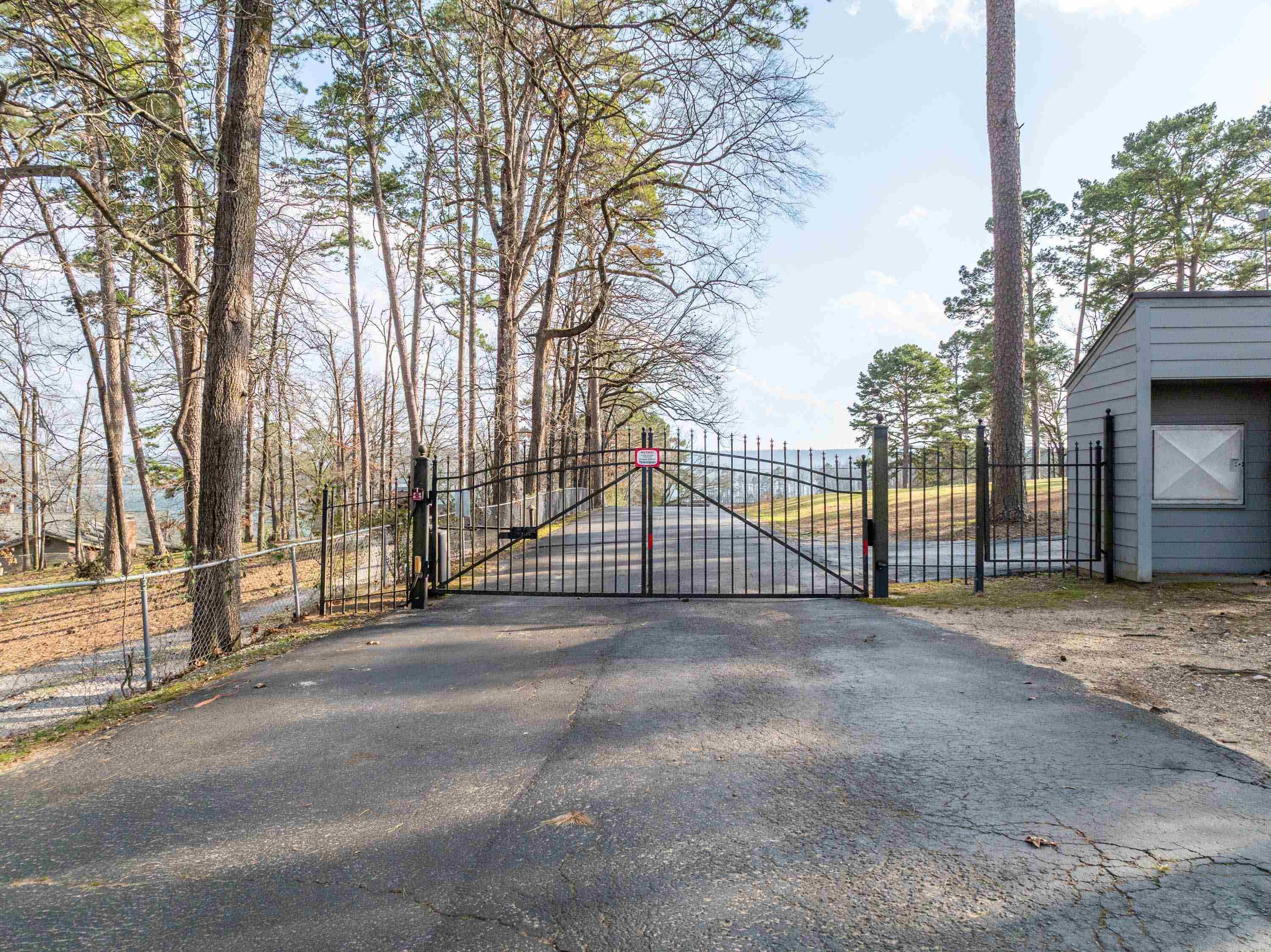 POINT LOOKOUT HPR - Residential