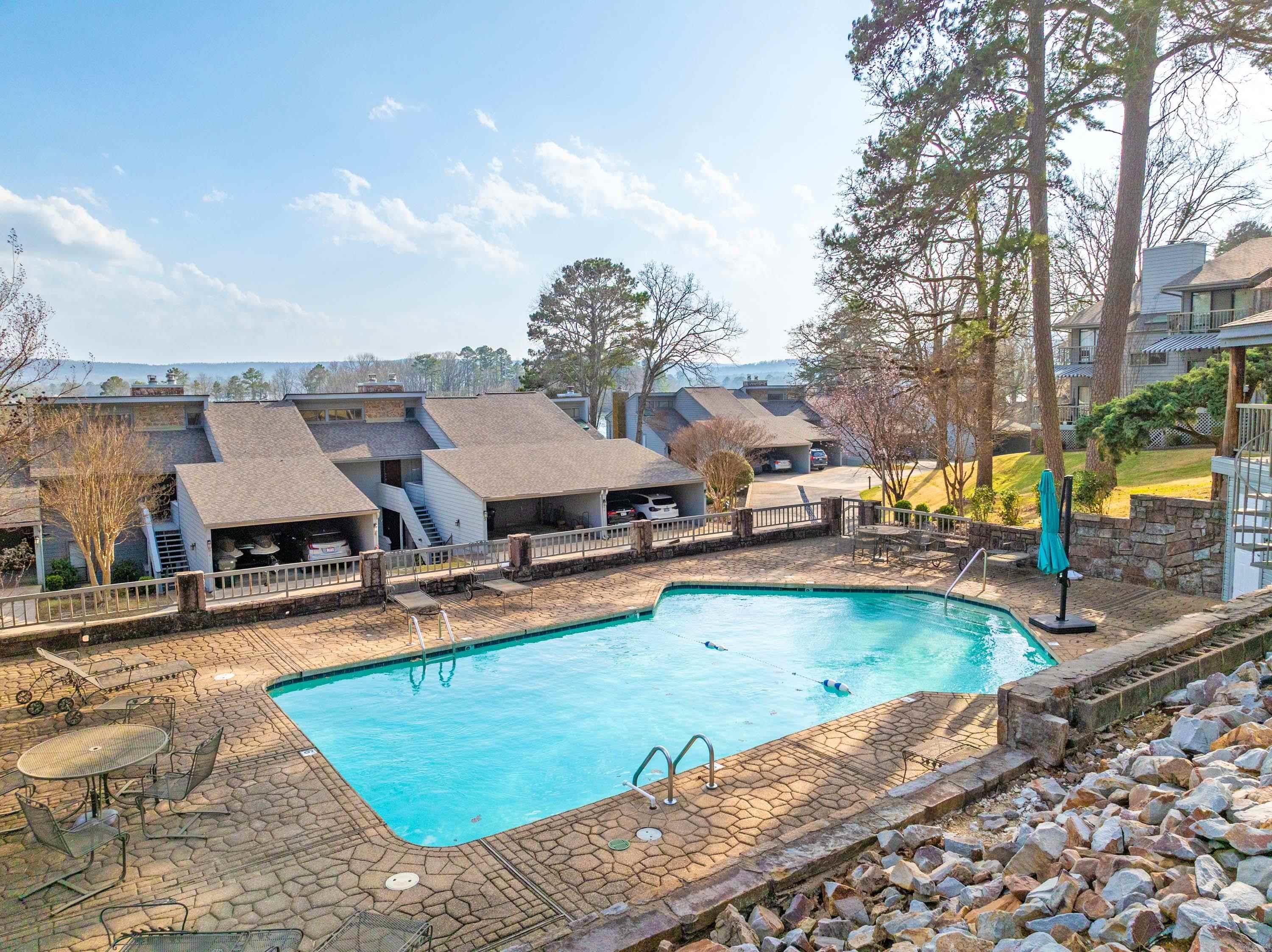 POINT LOOKOUT HPR - Residential