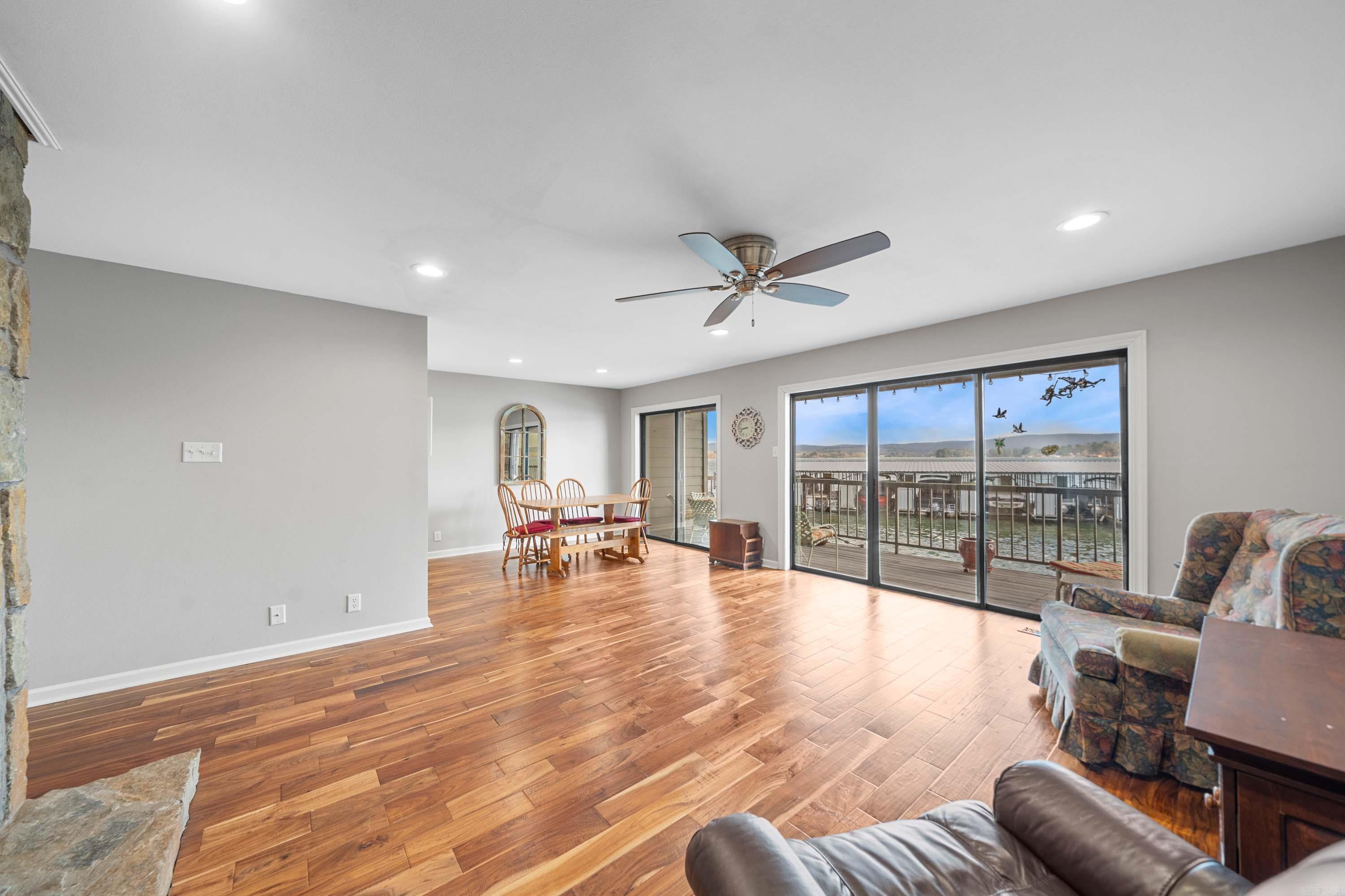 POINT LOOKOUT HPR - Residential