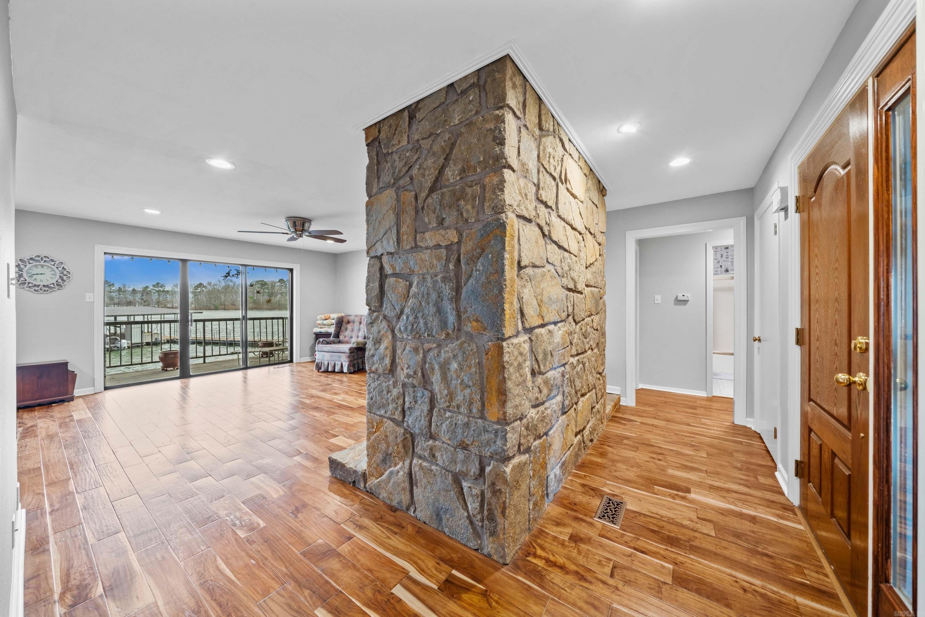 POINT LOOKOUT HPR - Residential