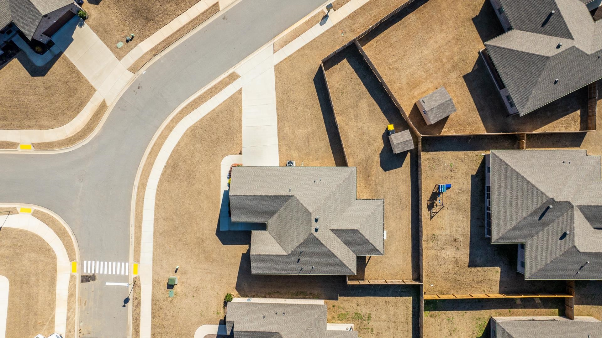 AUTUMN BROOKE - Residential