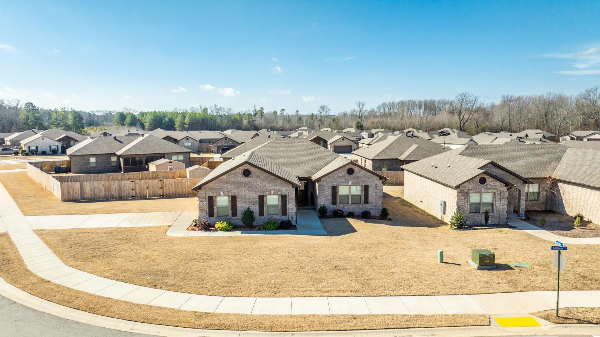 AUTUMN BROOKE - Residential