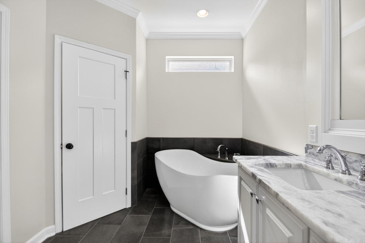 PARKSIDE ADDITION - Residential