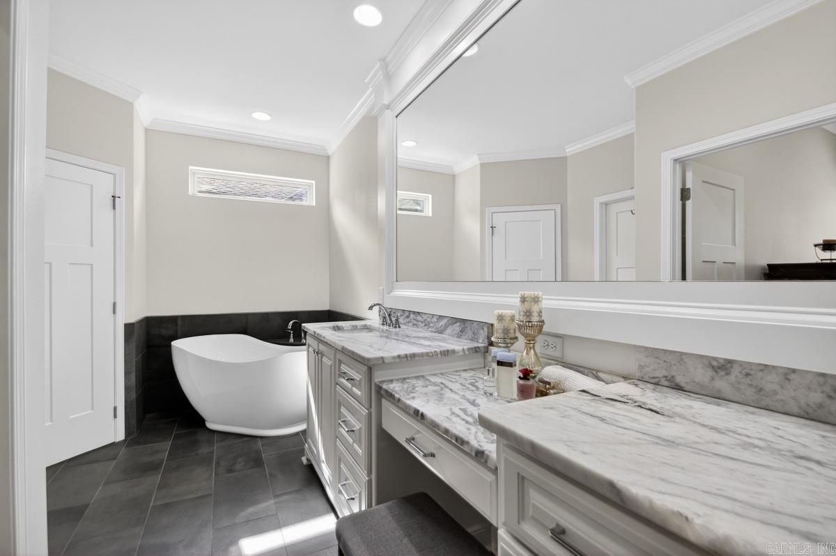 PARKSIDE ADDITION - Residential