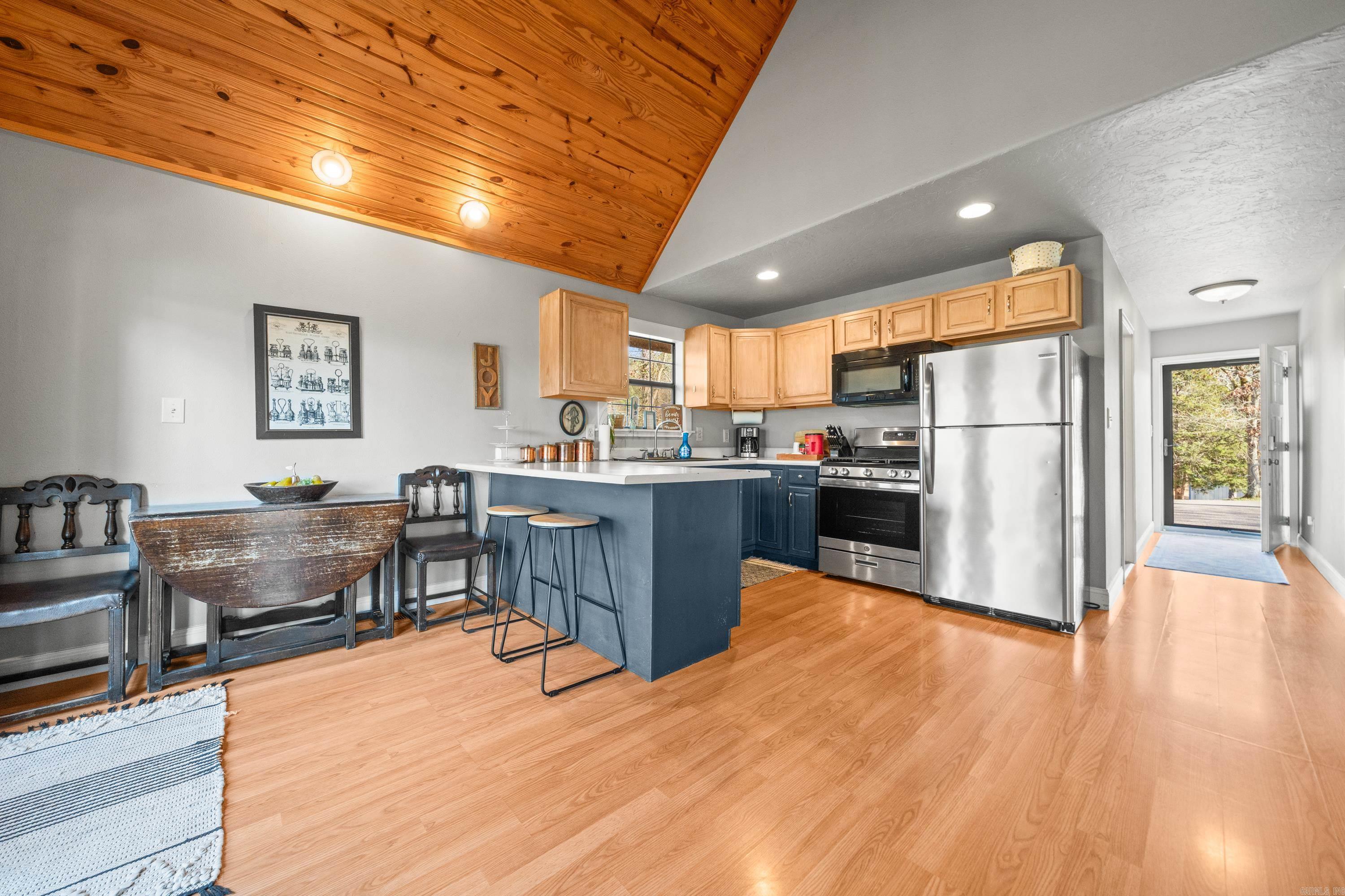 Lakeside - Residential