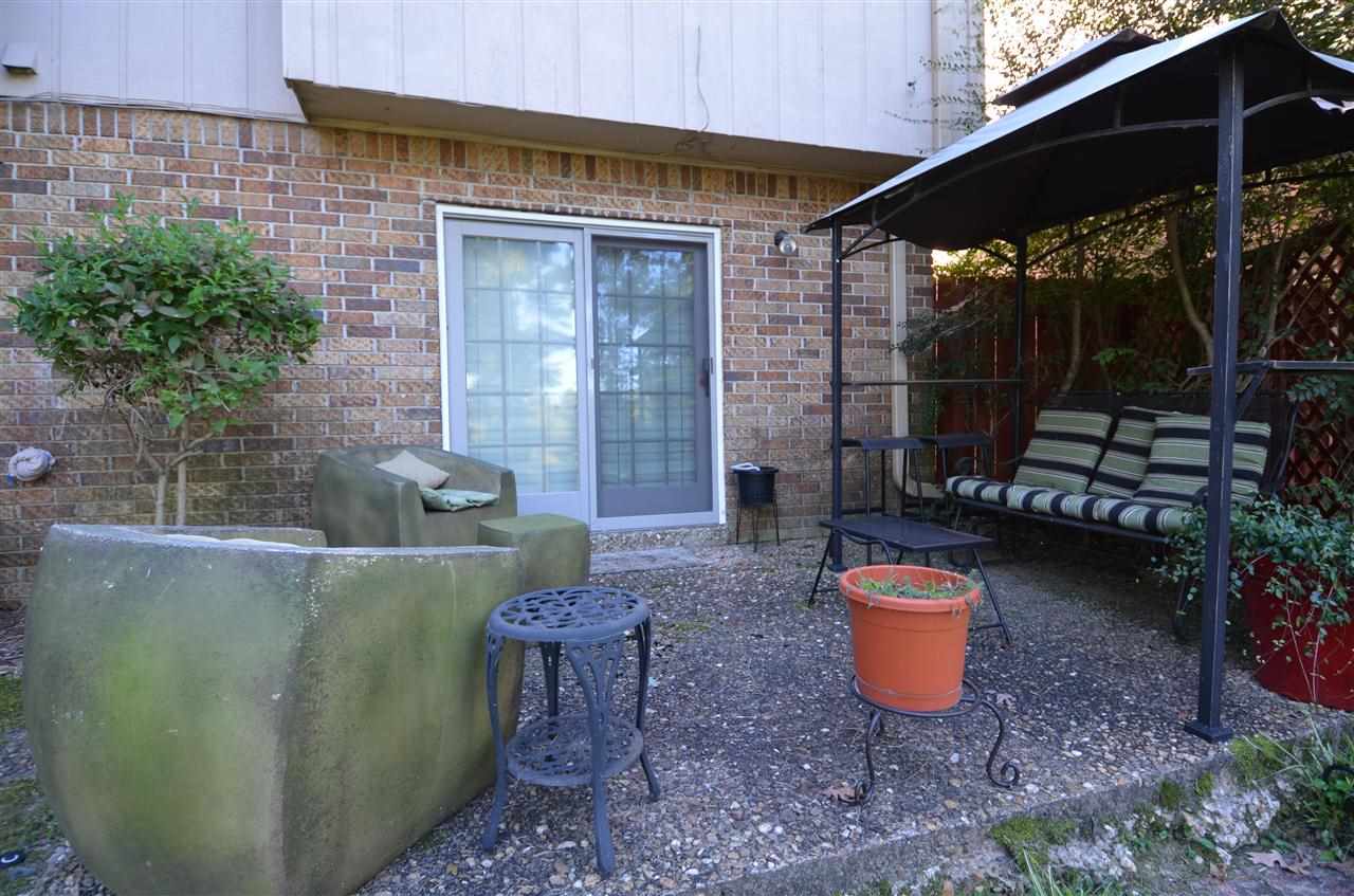 Lakeside Terrace - Residential