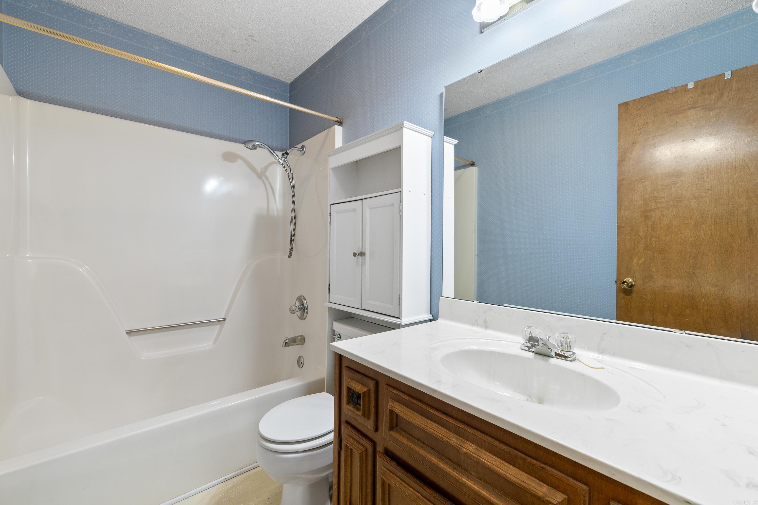 IRISH SPRING ESTATES - Residential