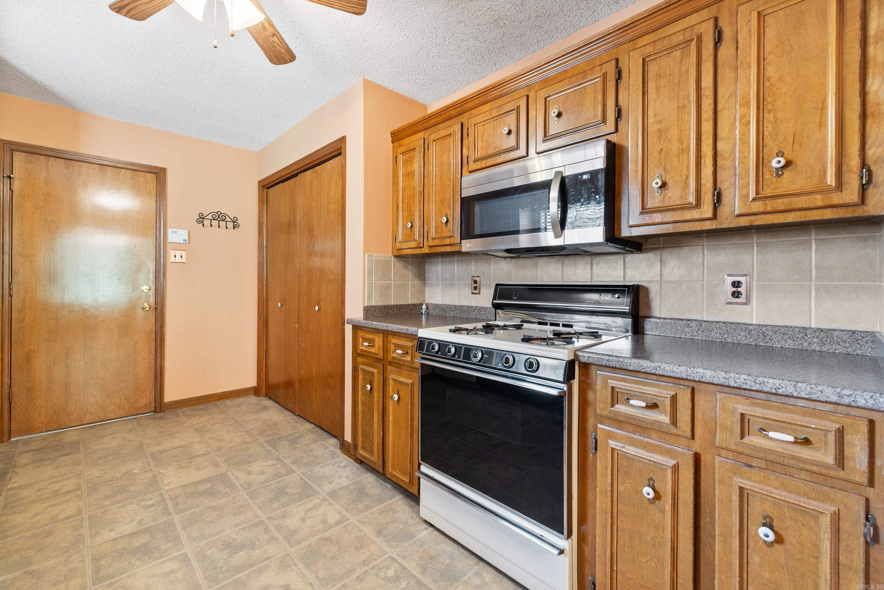 IRISH SPRING ESTATES - Residential