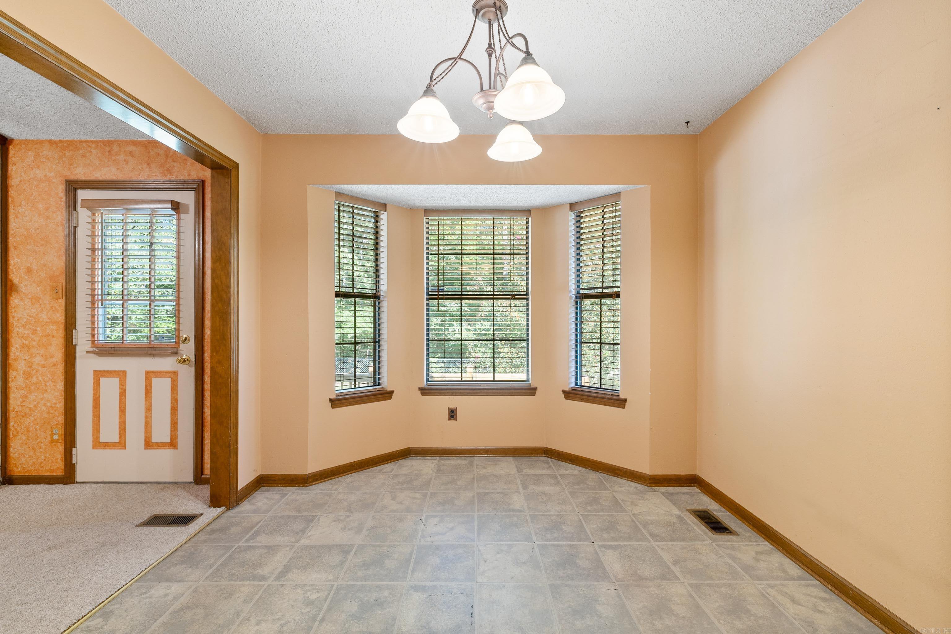 IRISH SPRING ESTATES - Residential