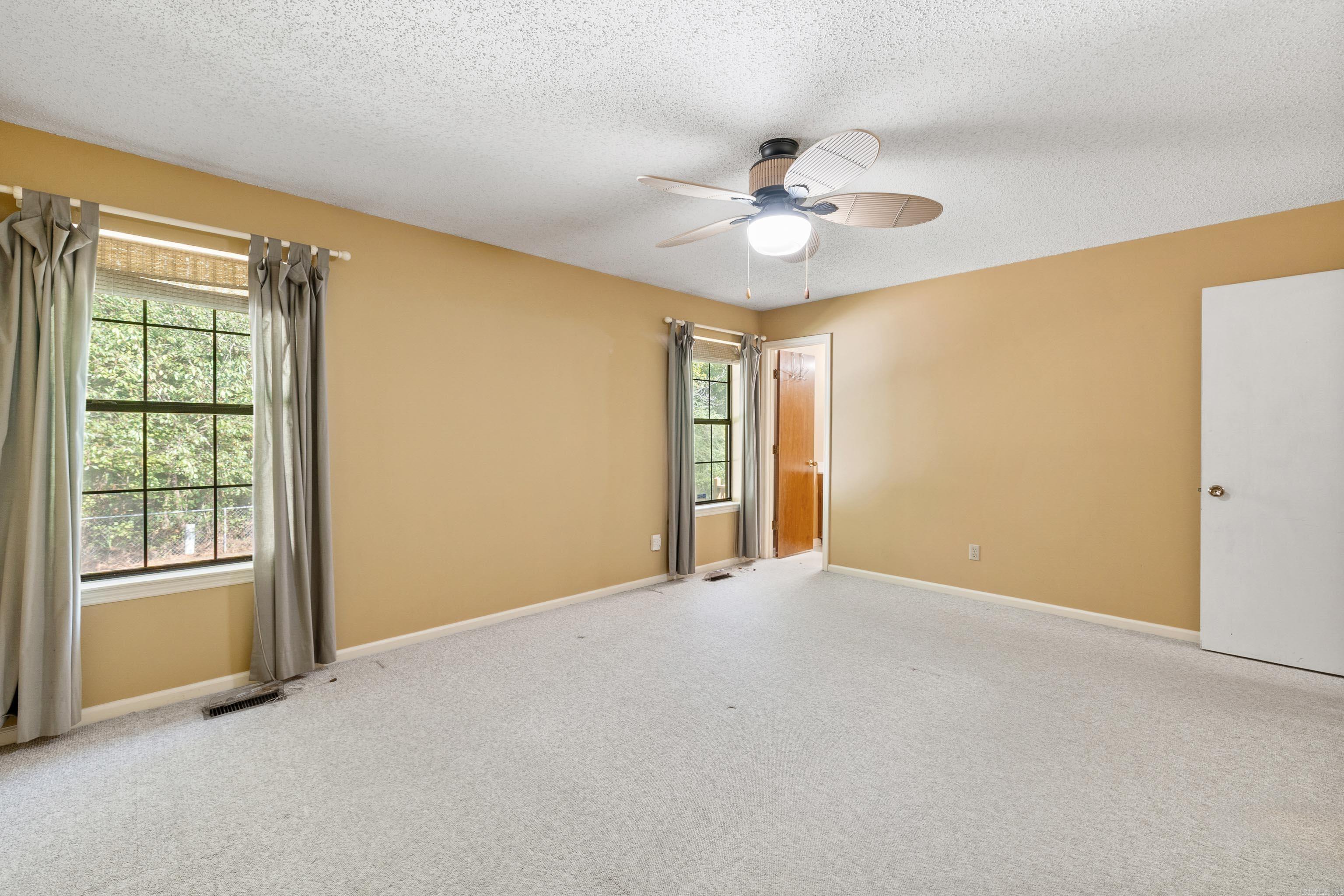 IRISH SPRING ESTATES - Residential