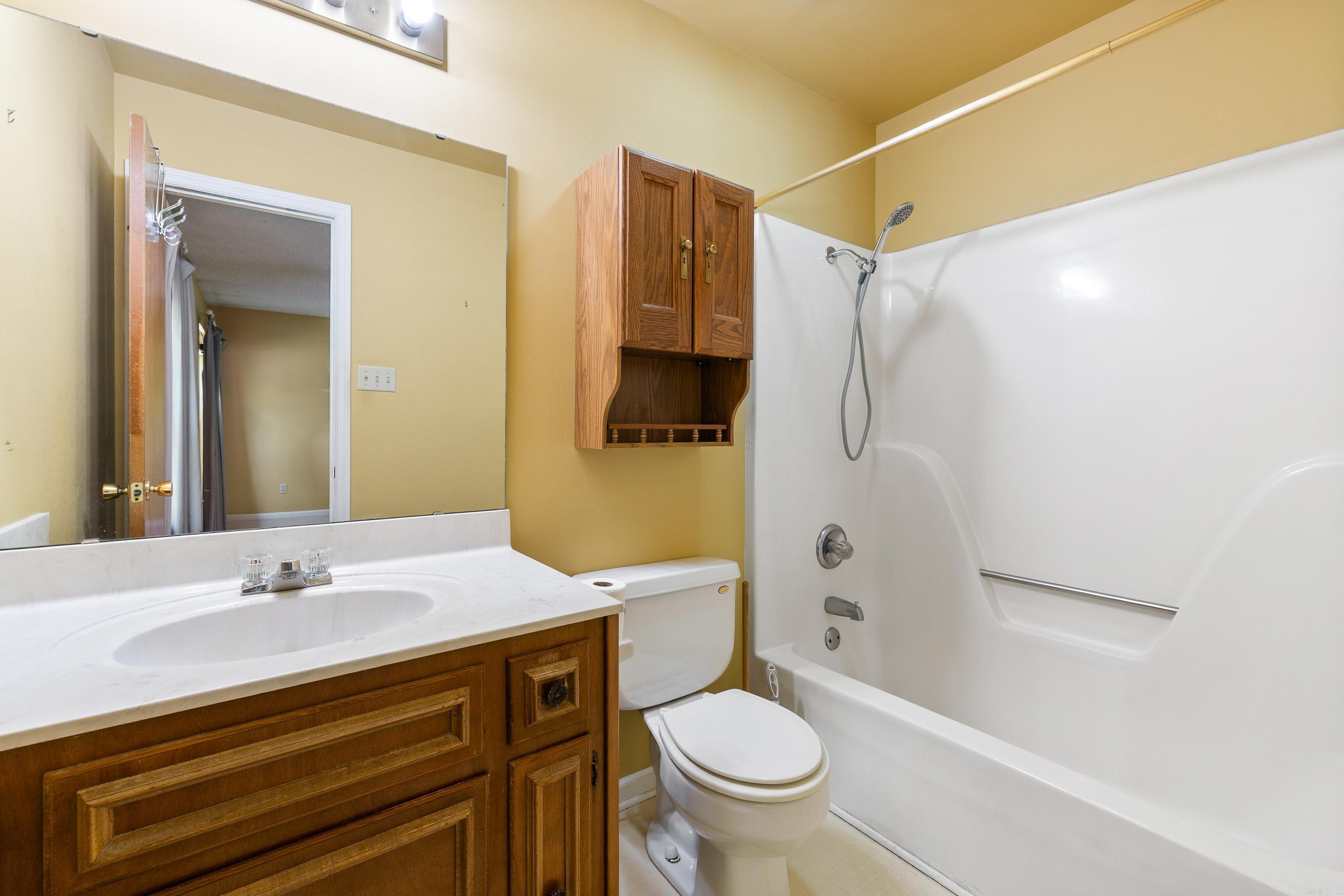 IRISH SPRING ESTATES - Residential