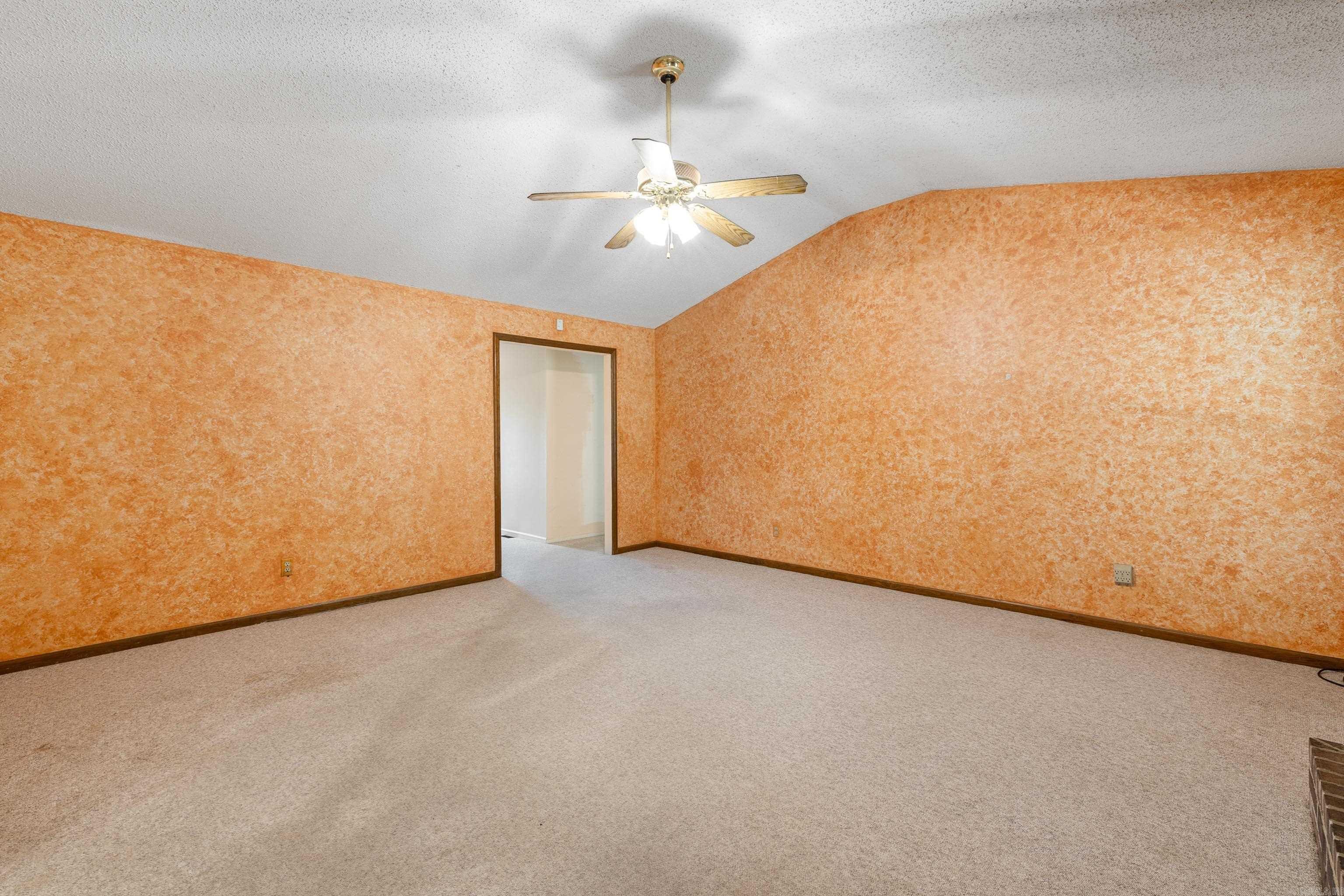 IRISH SPRING ESTATES - Residential