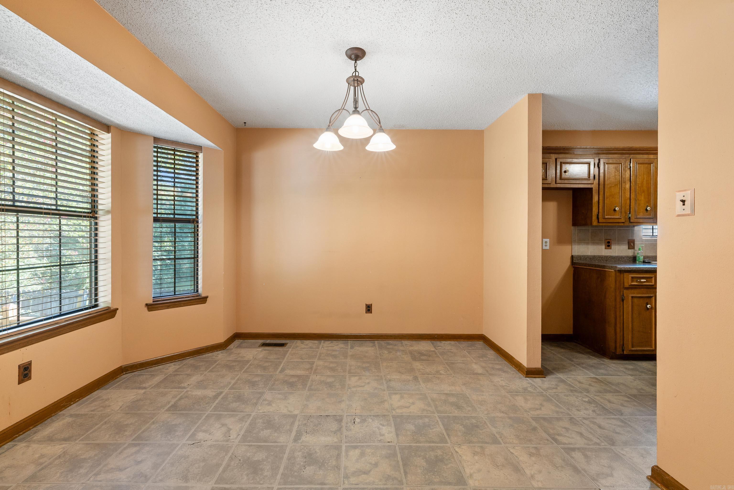 IRISH SPRING ESTATES - Residential