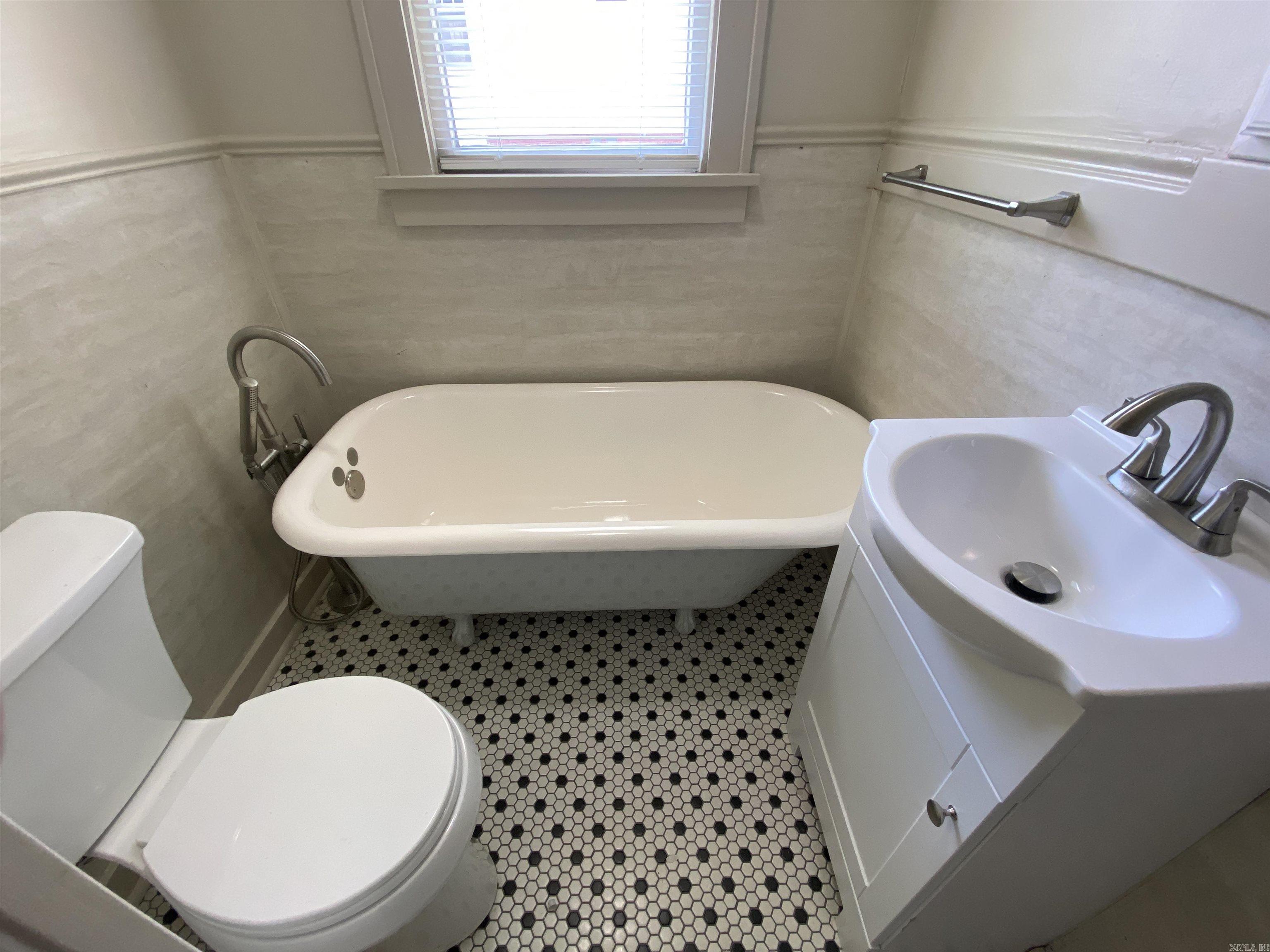 WORTHEN - Residential