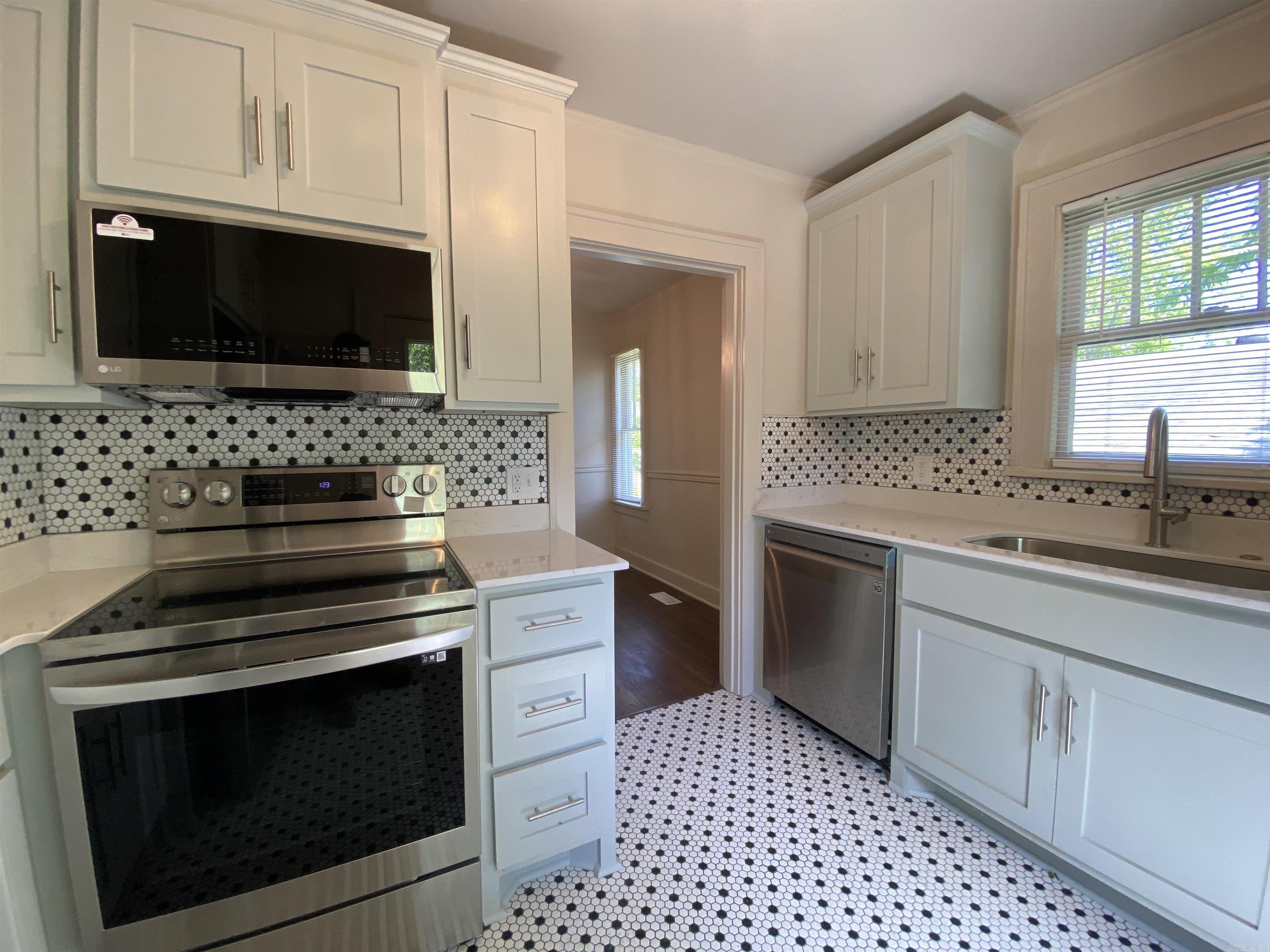 WORTHEN - Residential