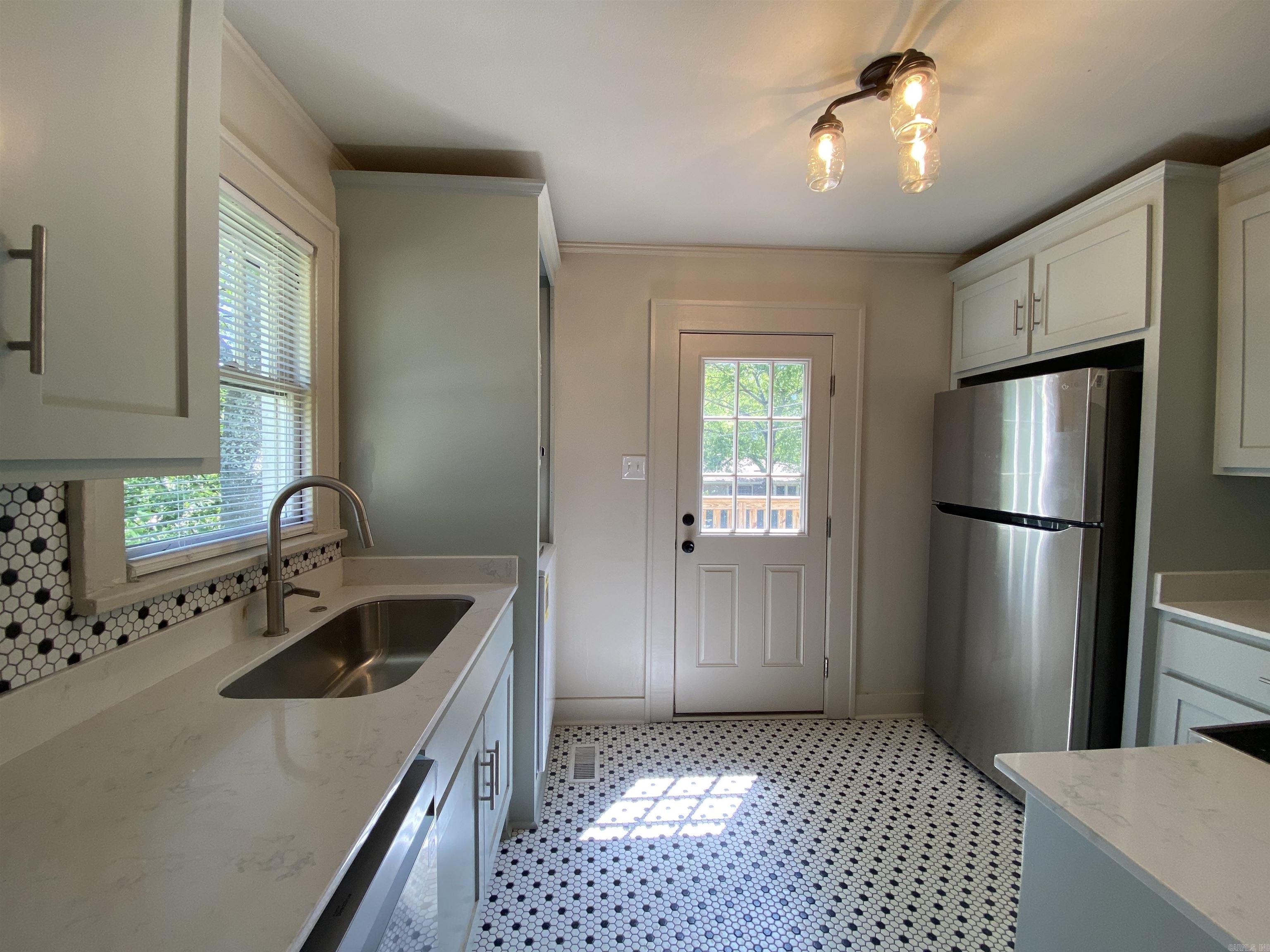 WORTHEN - Residential