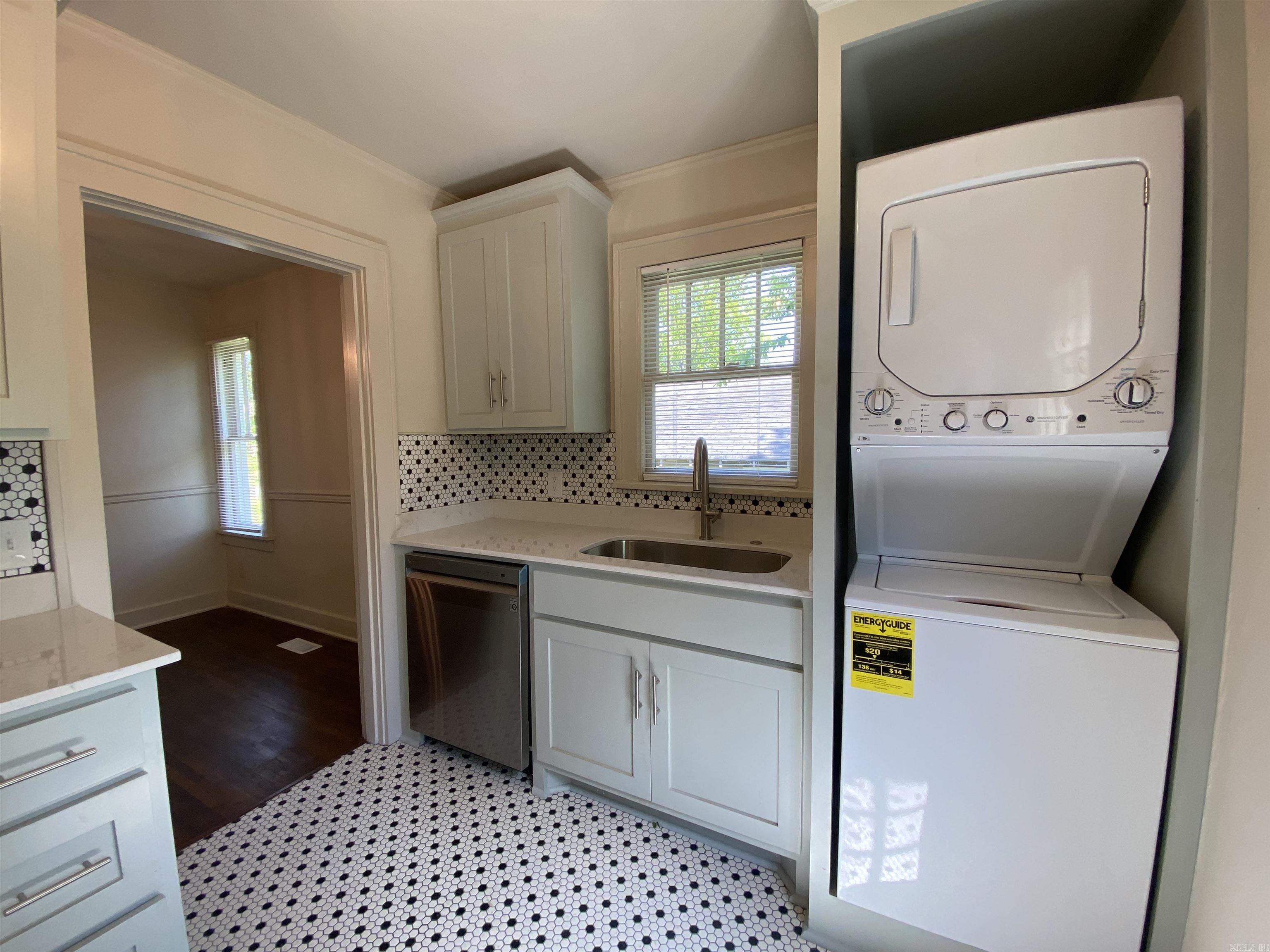 WORTHEN - Residential